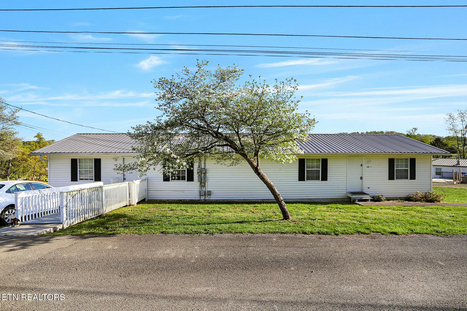 3028 Toms Way Property Photo