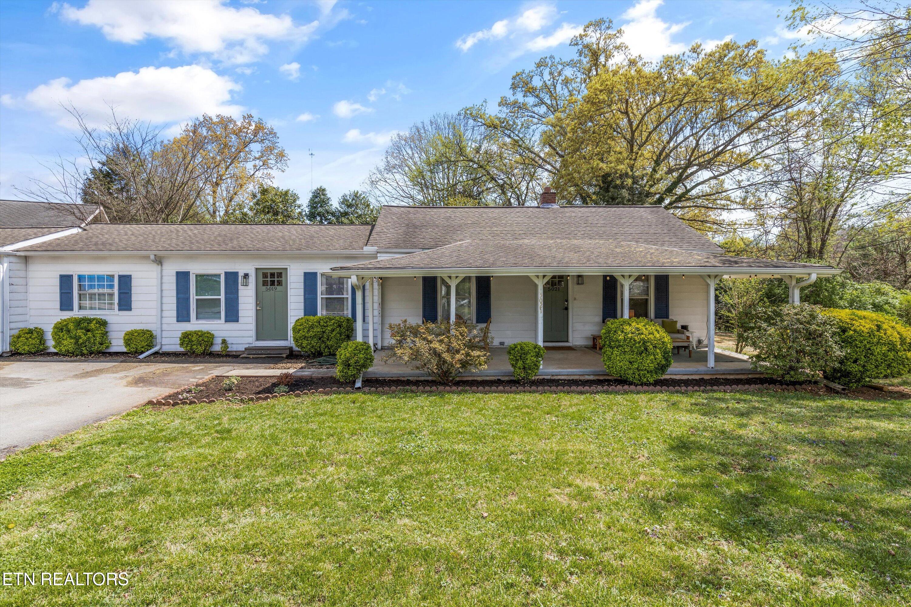 5021 Schubert Rd Property Photo