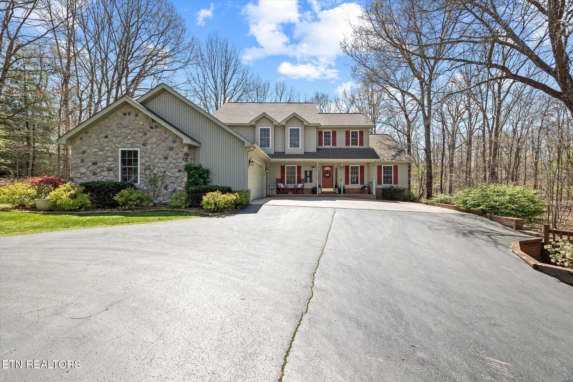 1160 Laurel Circle Property Photo