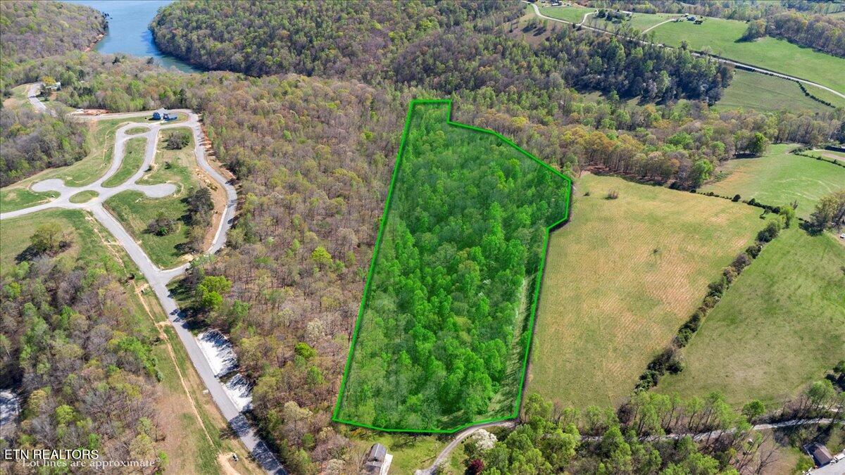 Old Glory Lane Property Photo
