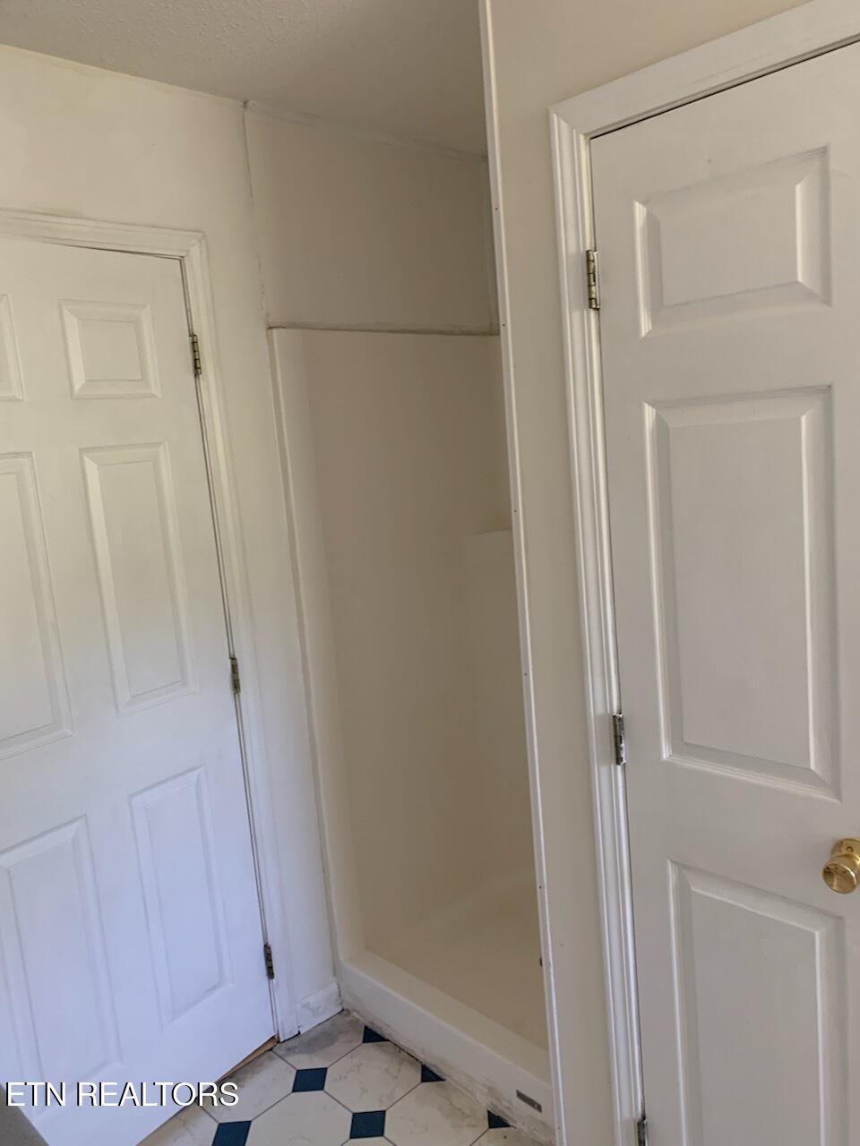 129 Norfolk Circle Property Photo 18
