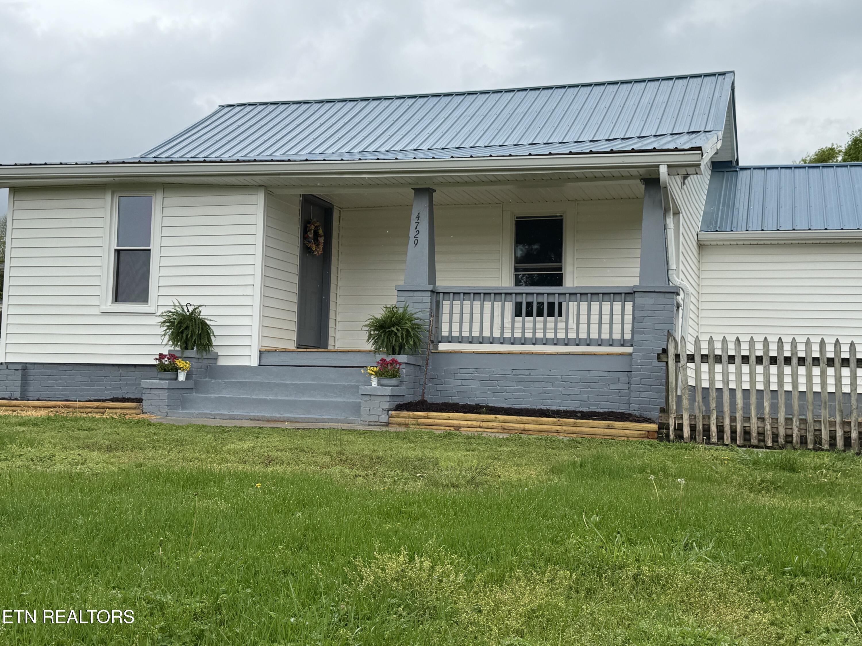 4729 Strawberry Plains Pike Property Photo