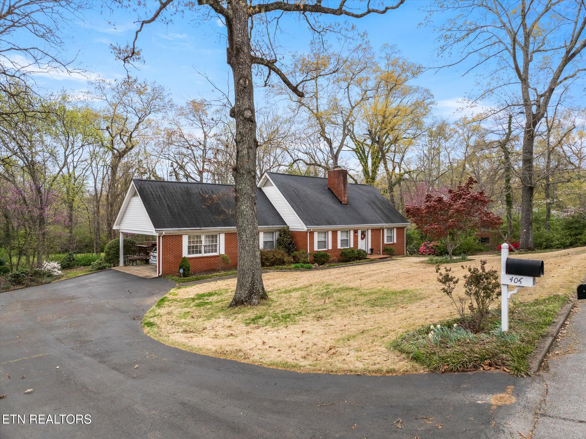 406 Hillandale Drive Property Photo