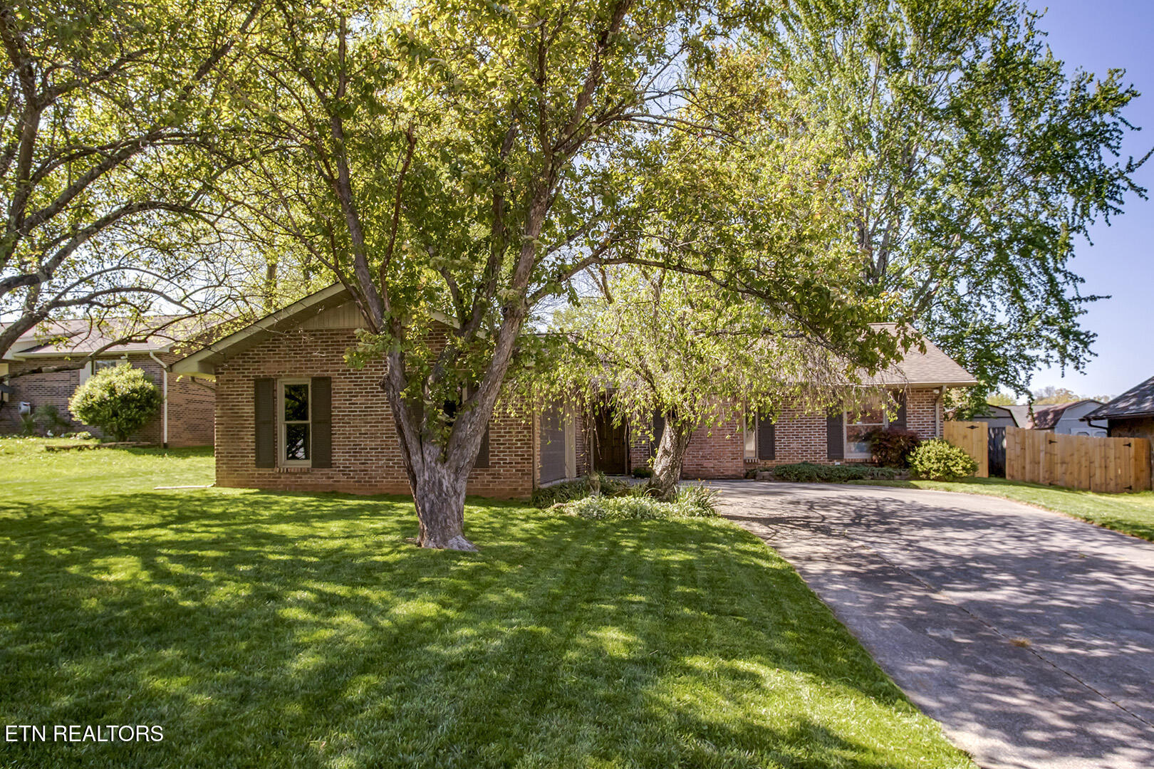 1435 Cedar Park Drive Property Photo