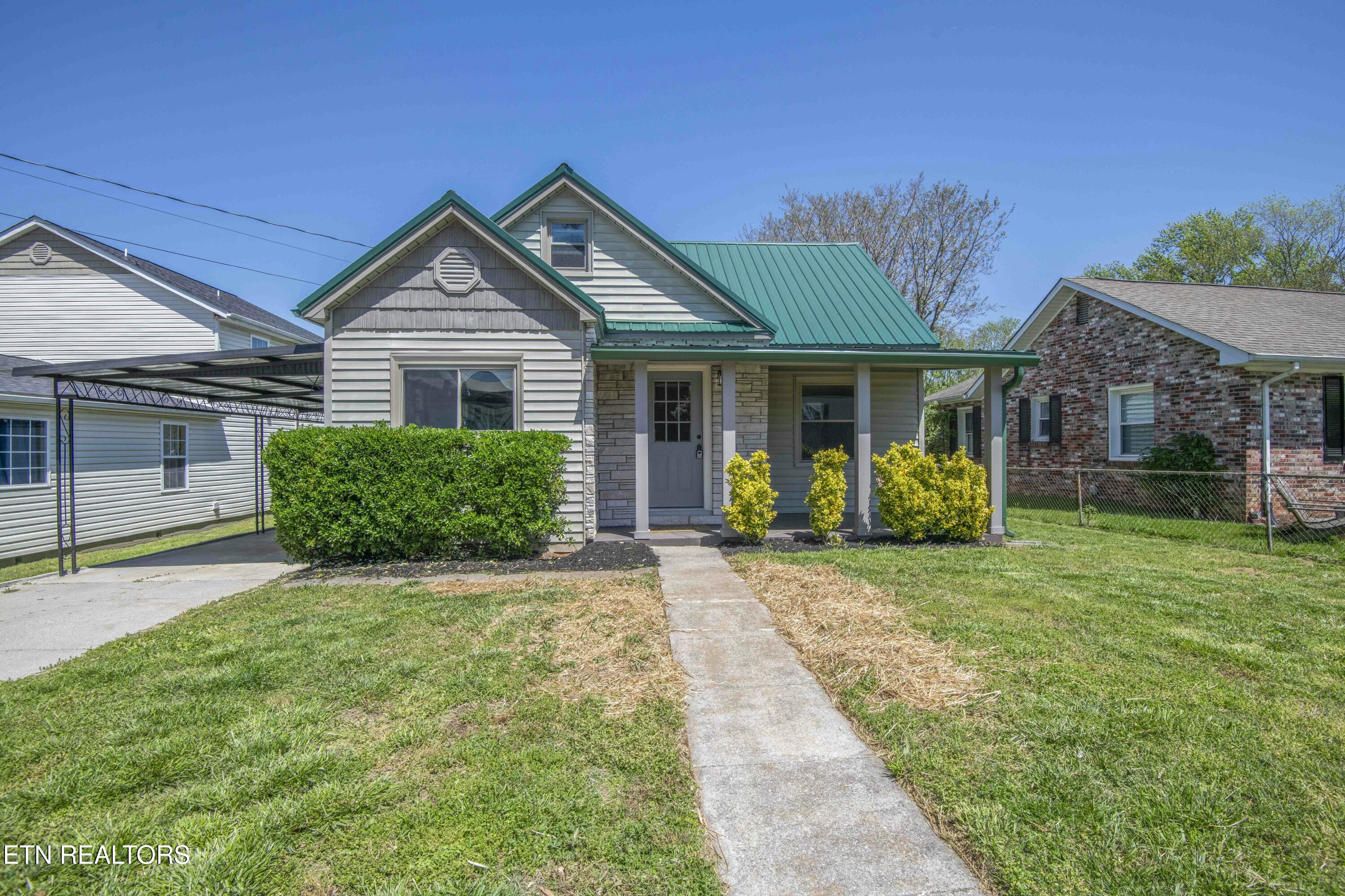 206 Seventh St Property Photo