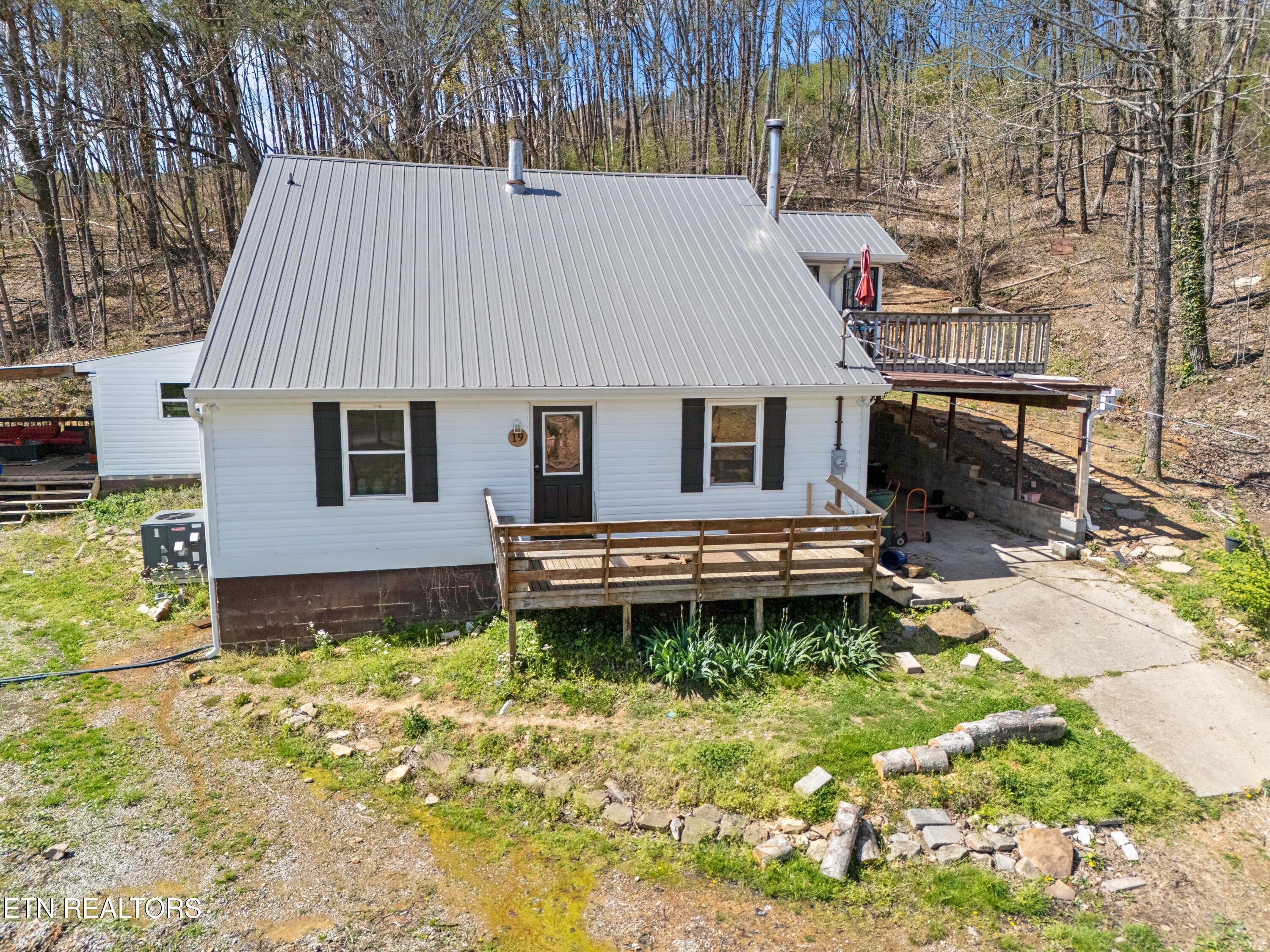 19 Blue Berry Rd Property Photo