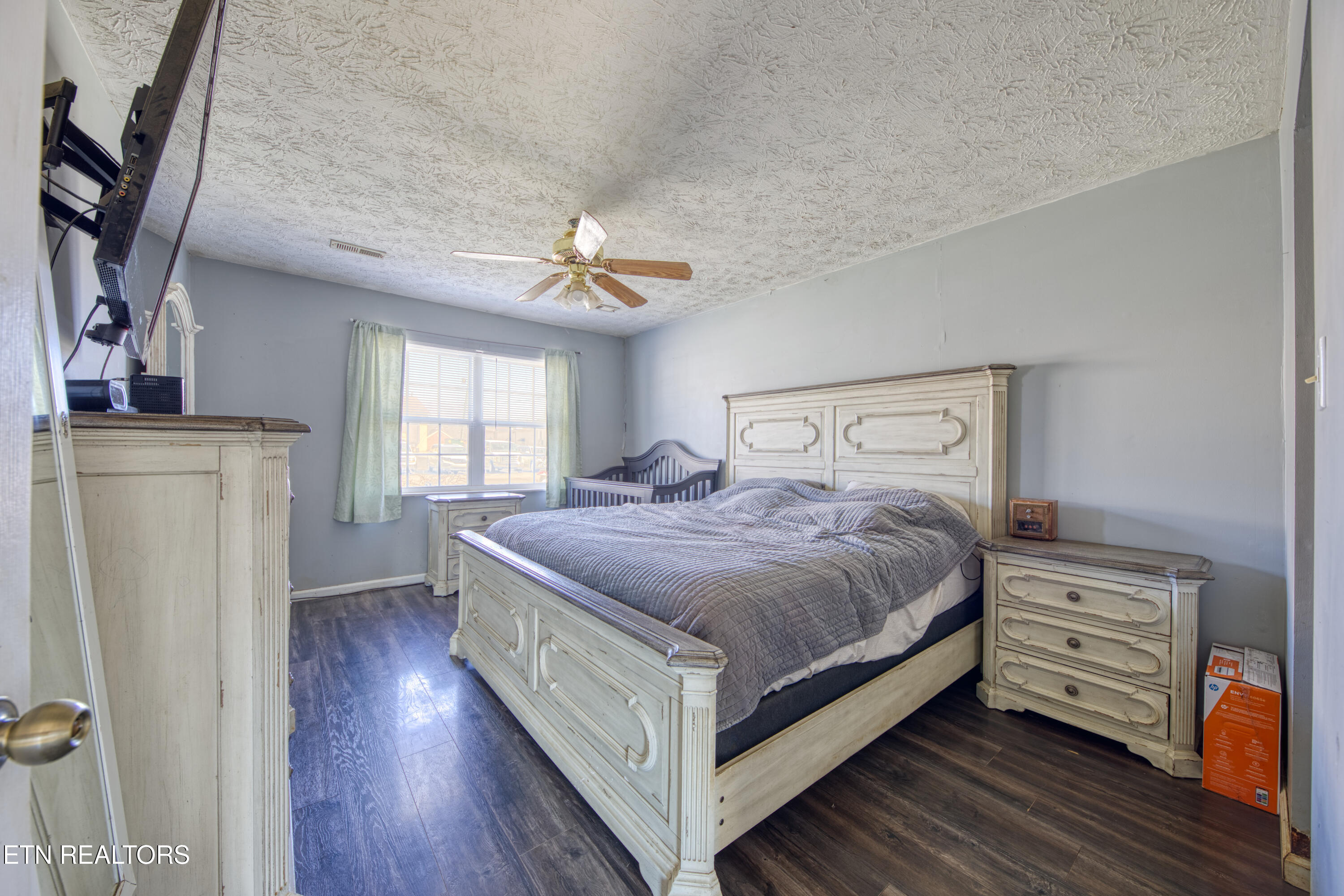 7624 Camden Rd Property Photo 8