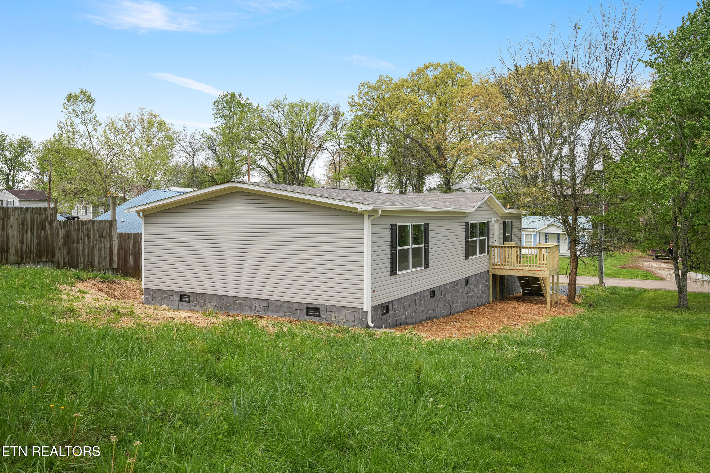 905 Drive D Property Photo