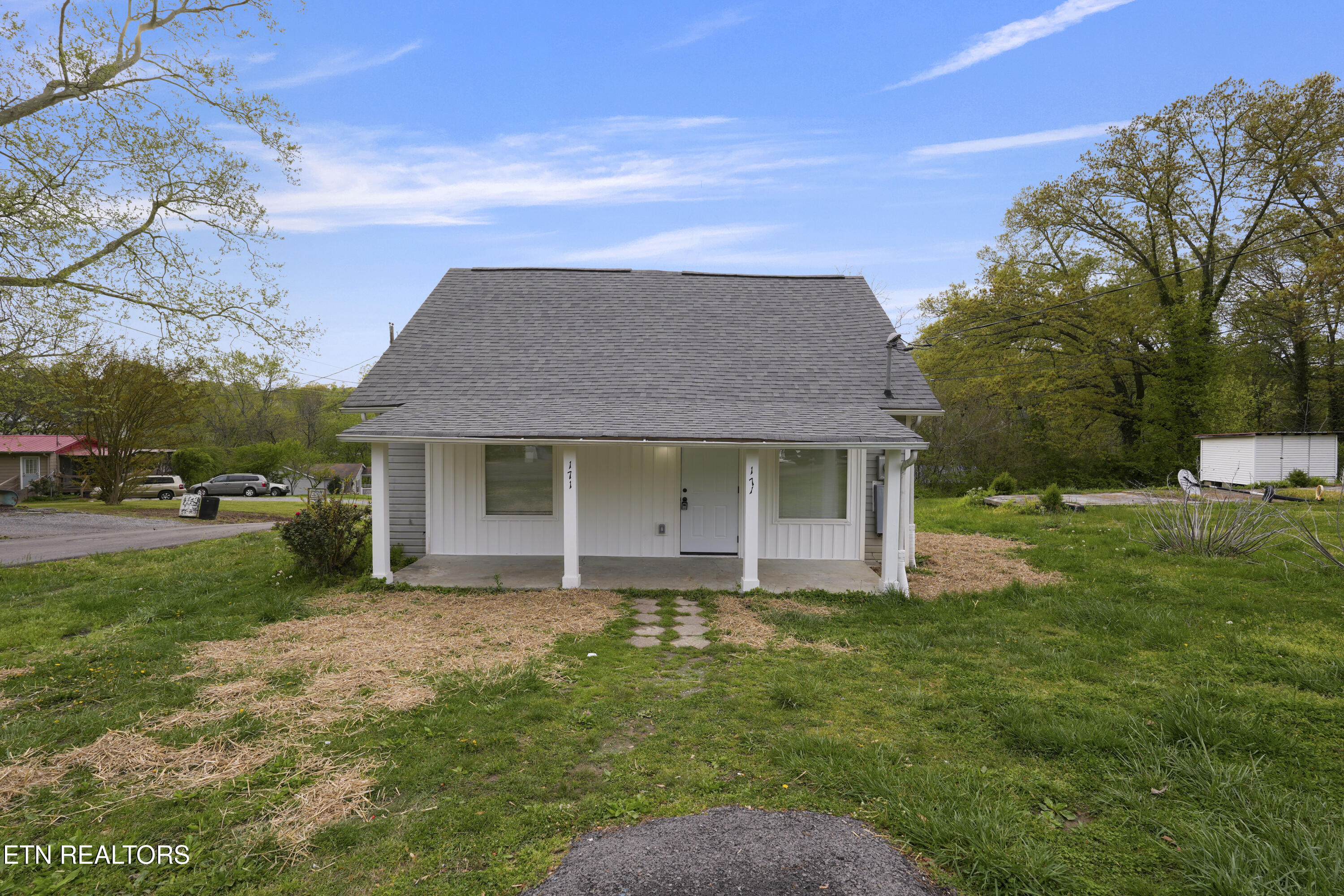 171 Oakland Ave Property Photo