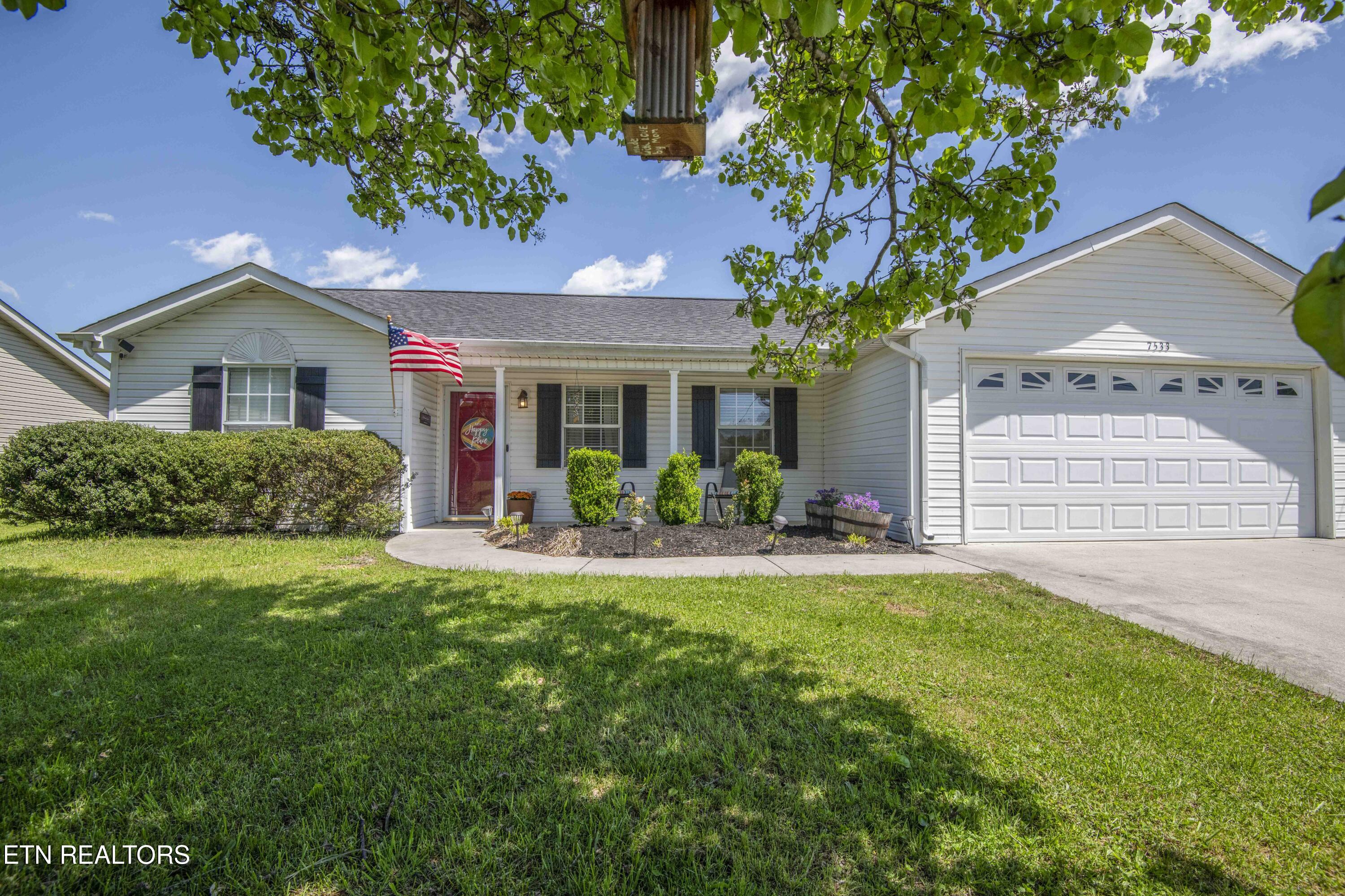 7533 Gary White Rd Property Photo