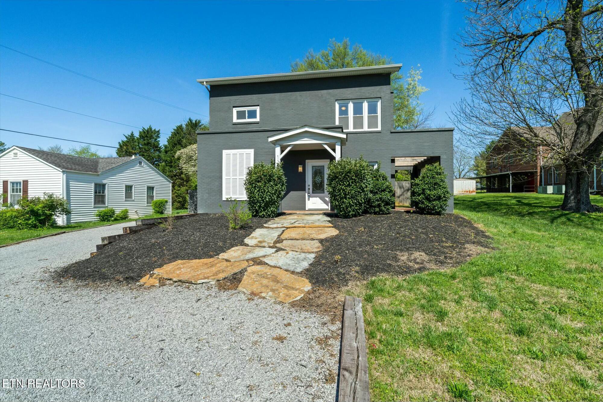 1146 Lincoln Rd Property Photo