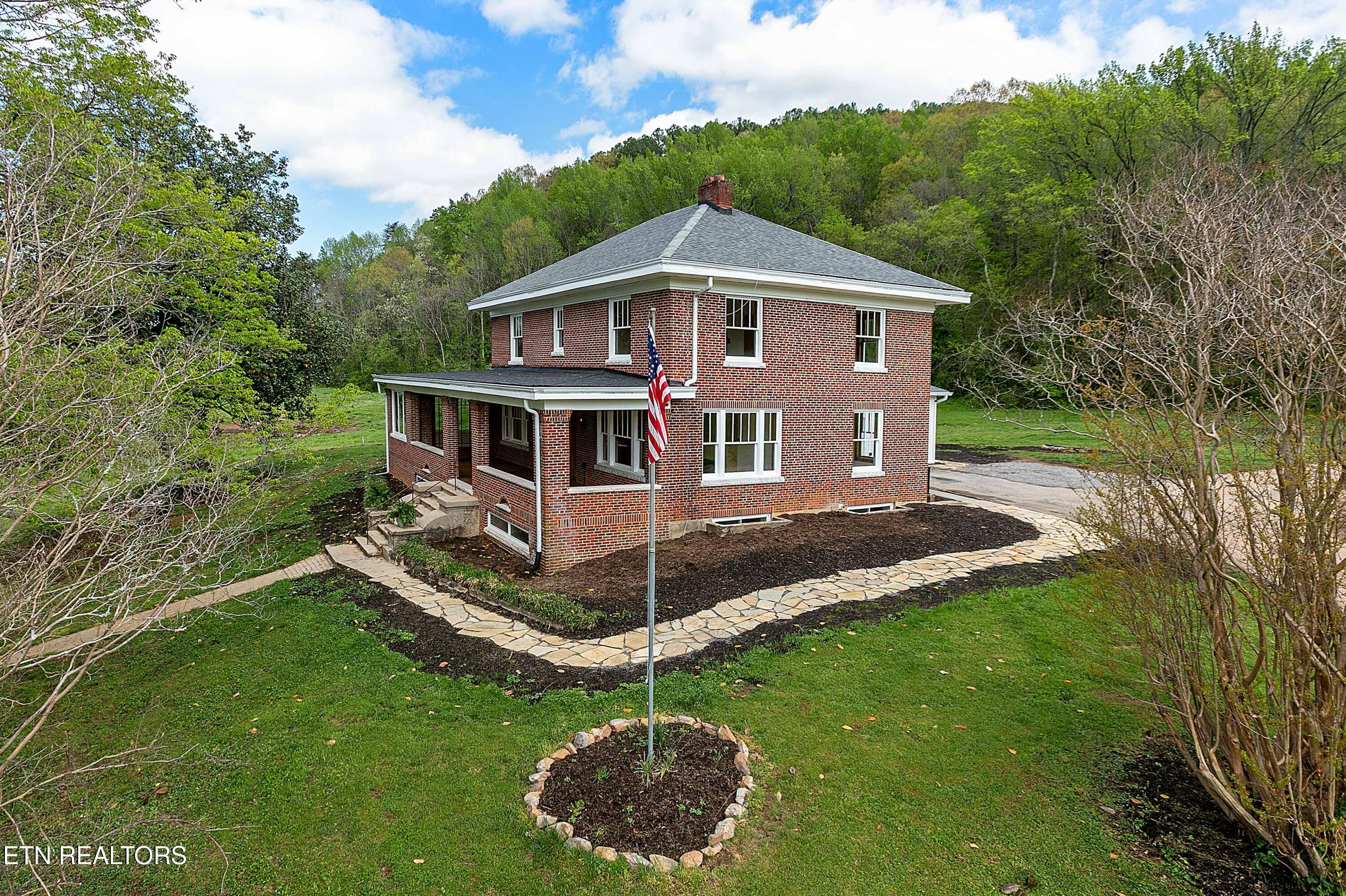 4537 Old Walland Hwy Property Photo