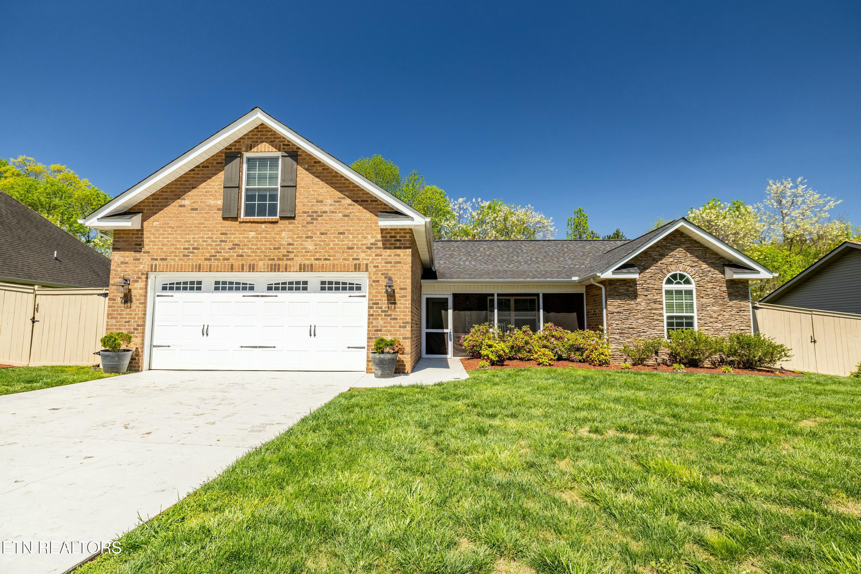 723 Peachtree Drive Property Photo