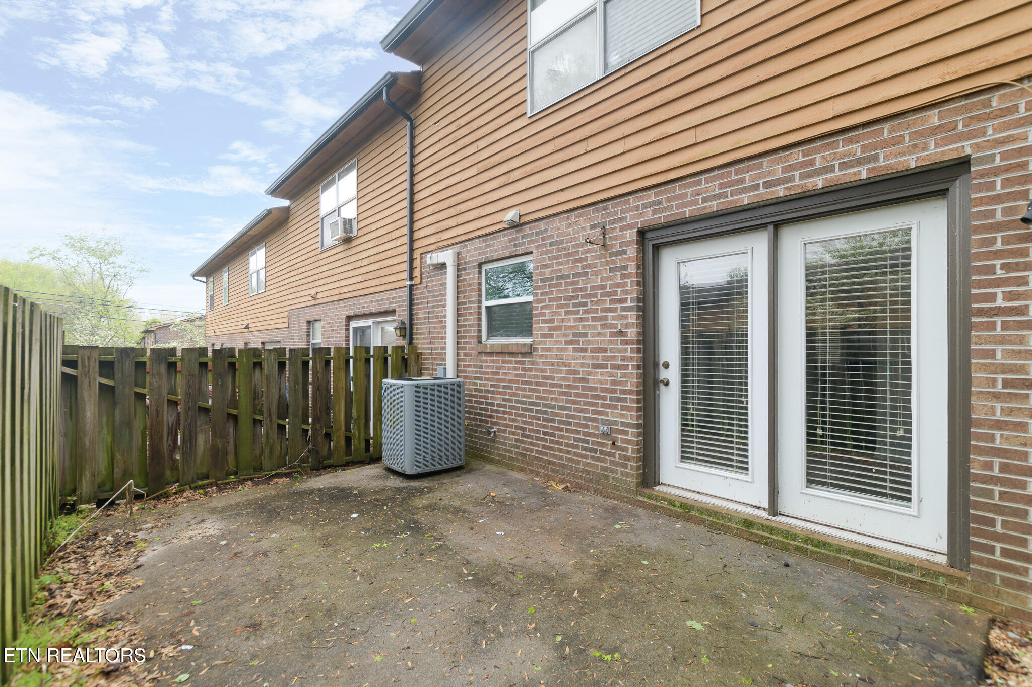 1213 Crest Brook Drive Property Photo 17