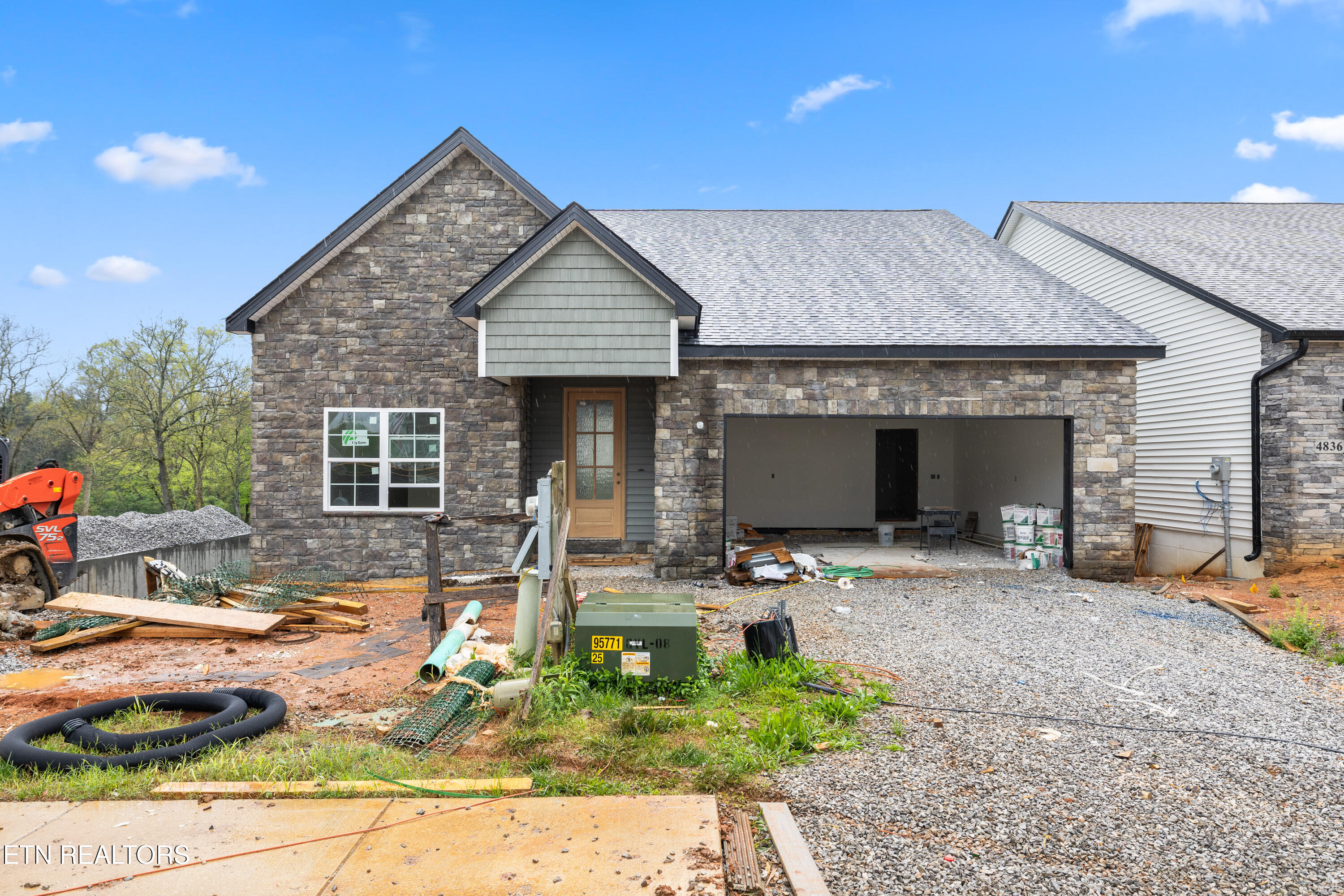 4840 Willow Bluff Circle Property Photo