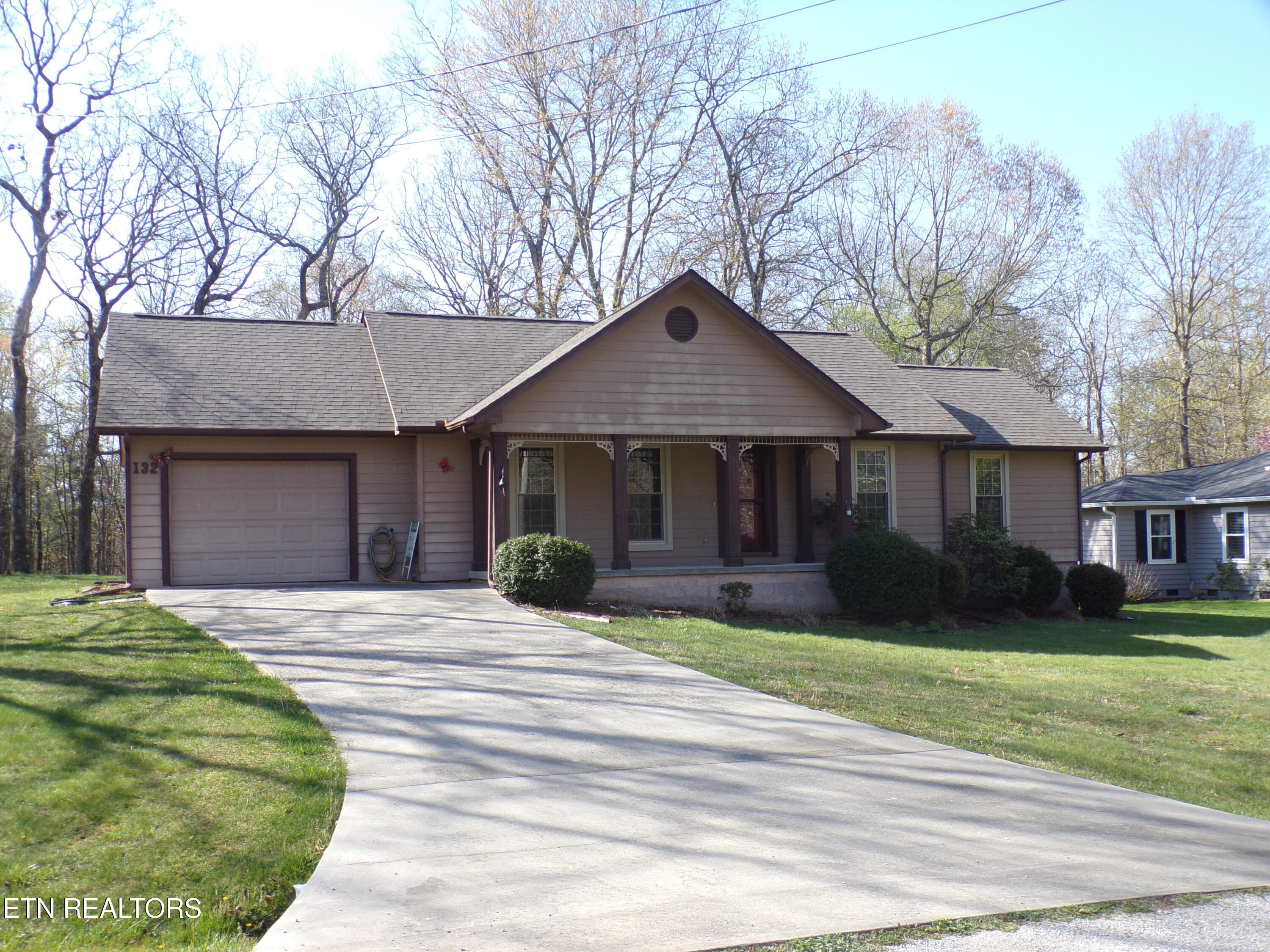 132 Pomeroy Drive Property Photo
