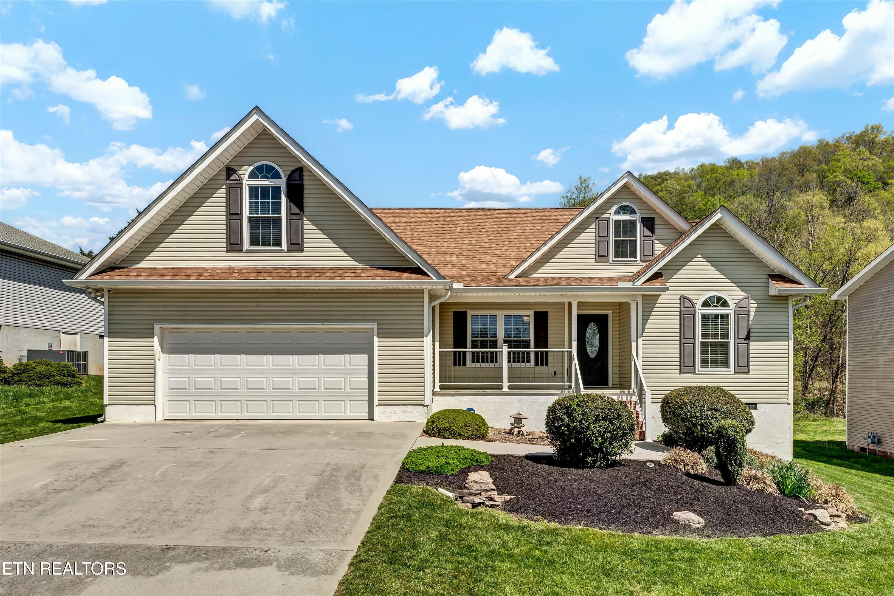 139 Flag Stone Way Property Photo