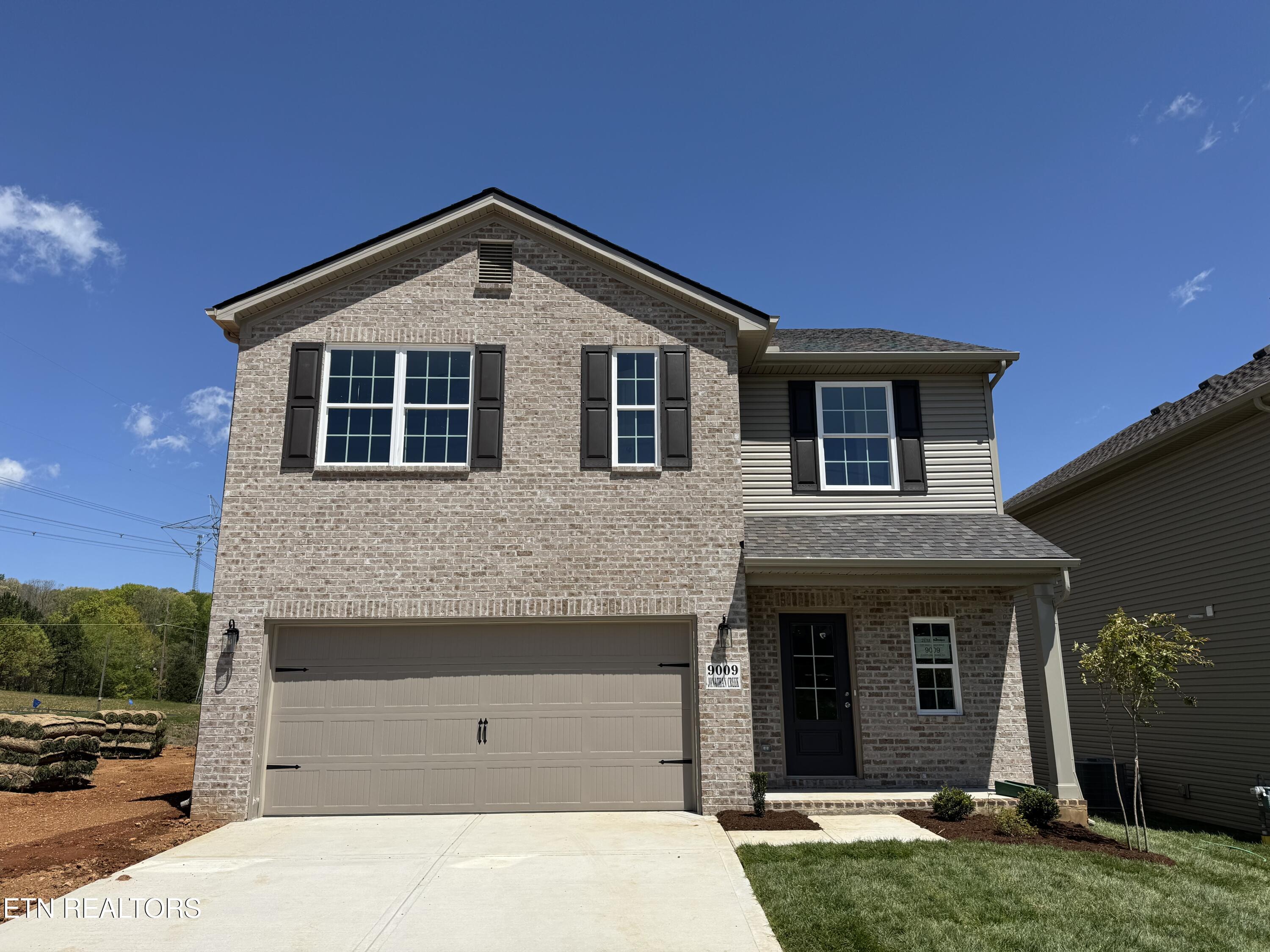 9009 Jonathan Creek Drive Property Photo