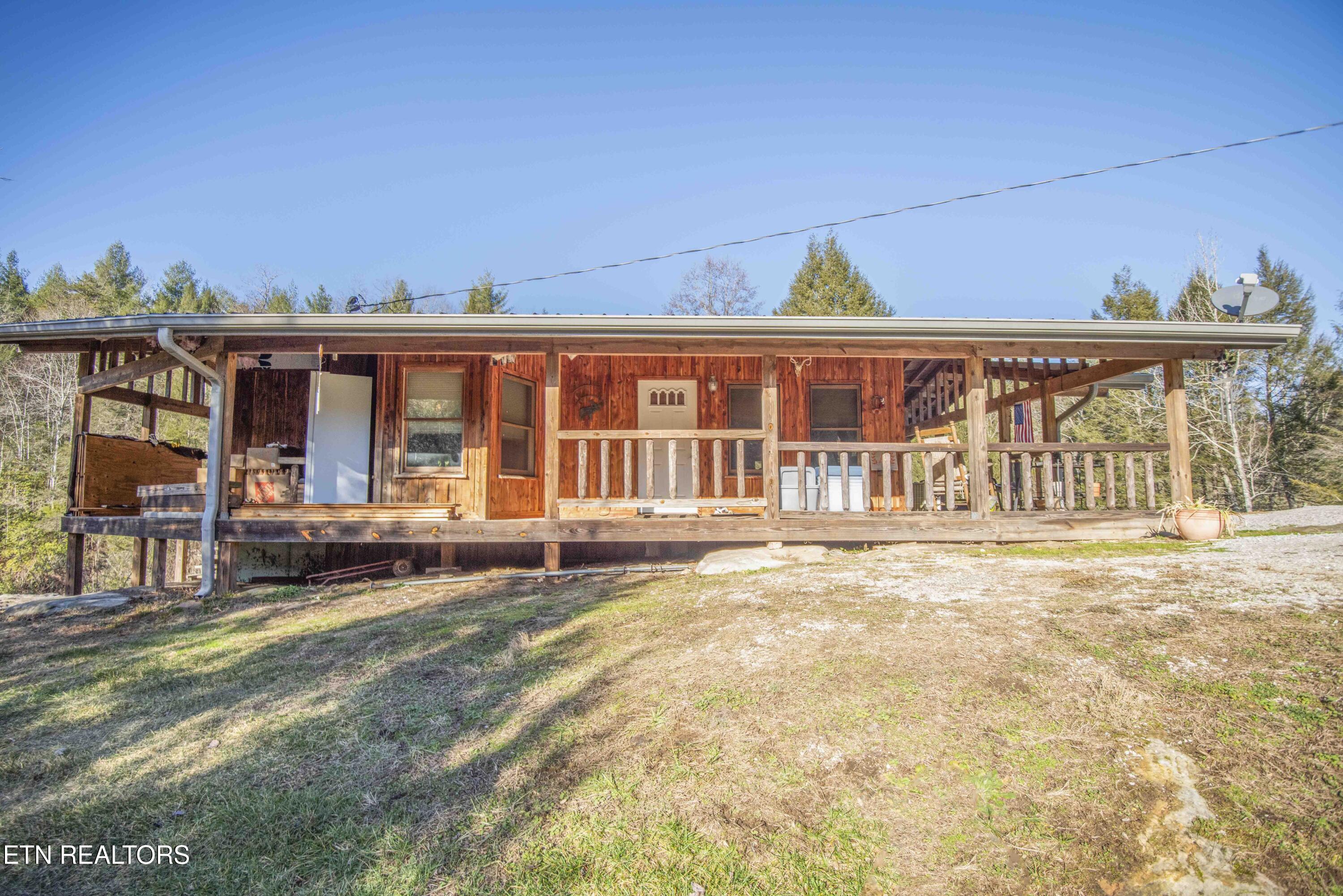5625 Property Photo 7