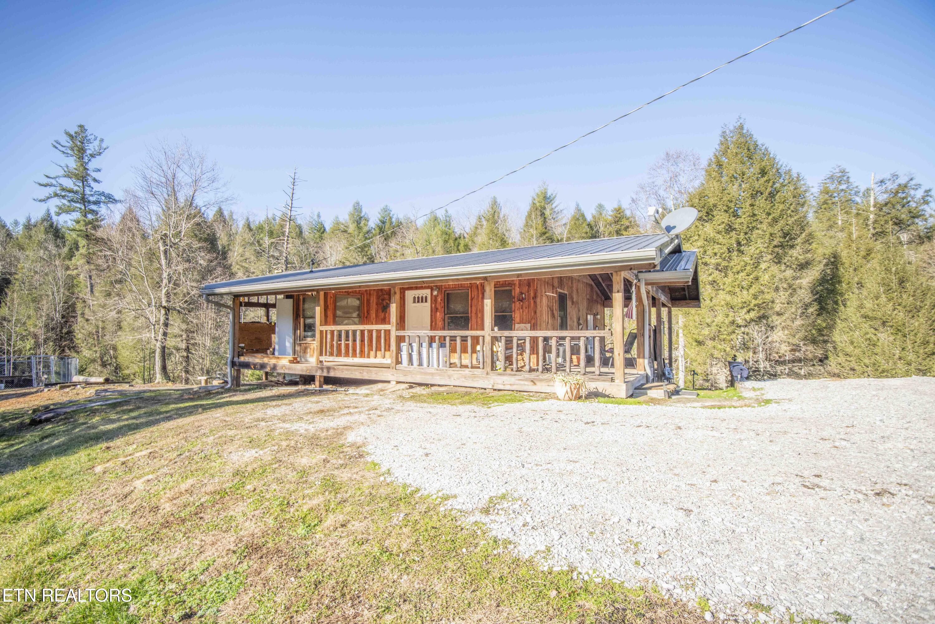 5625 Property Photo 8