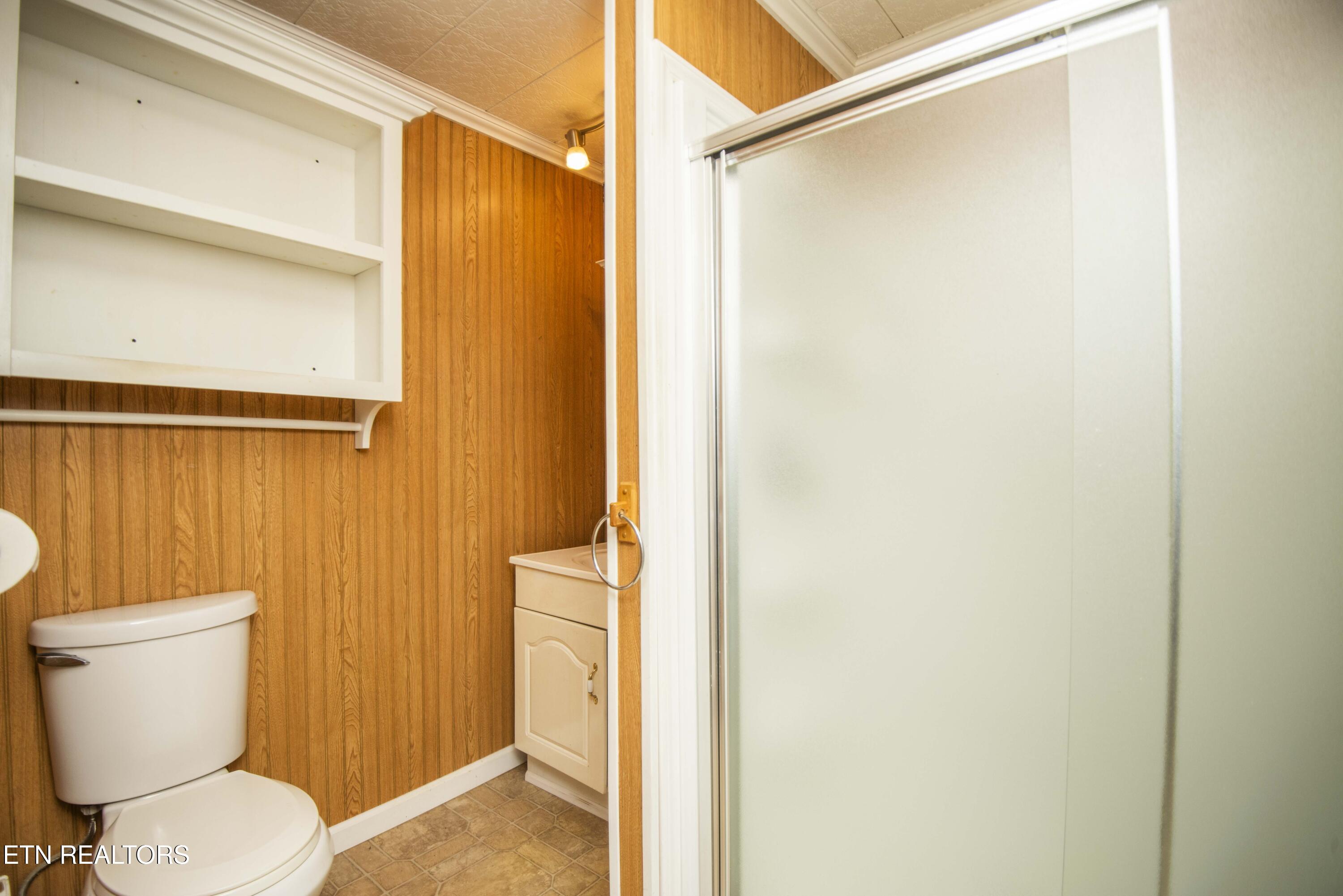 5625 Property Photo 25