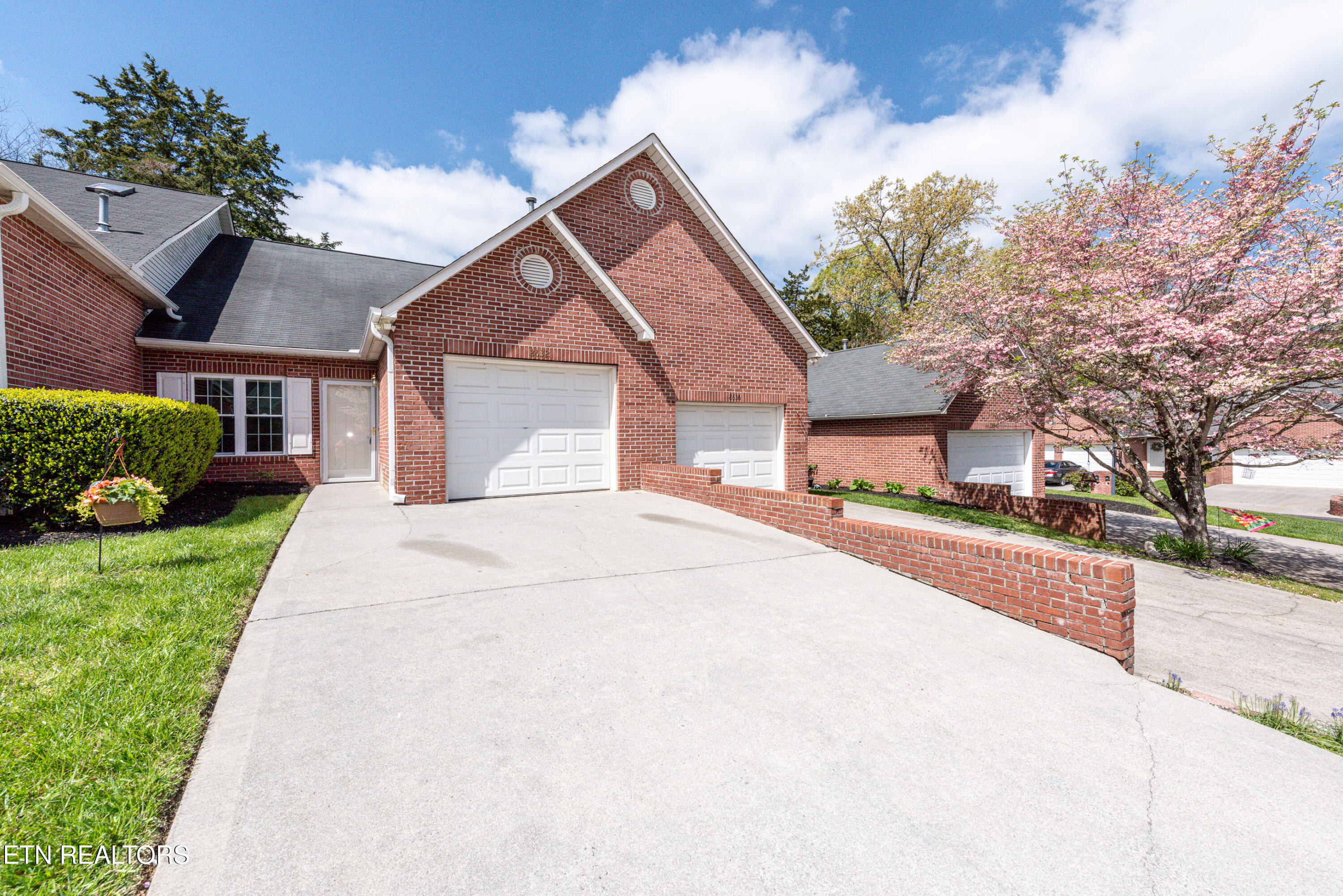 8632 Constance Way Property Photo