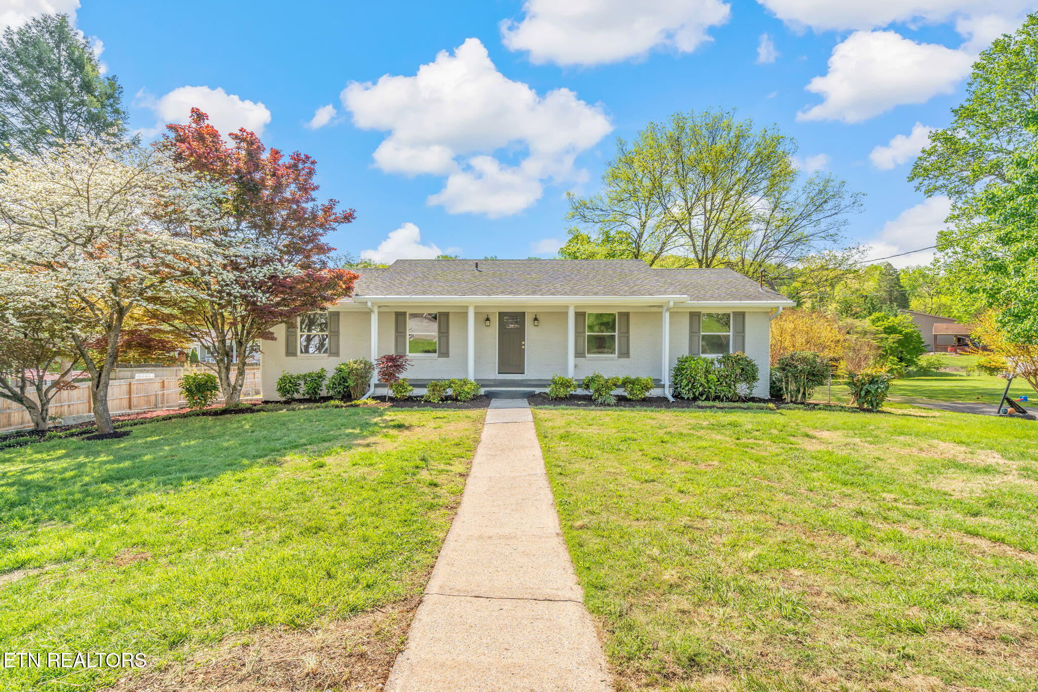 10504 Blakewood Drive Property Photo