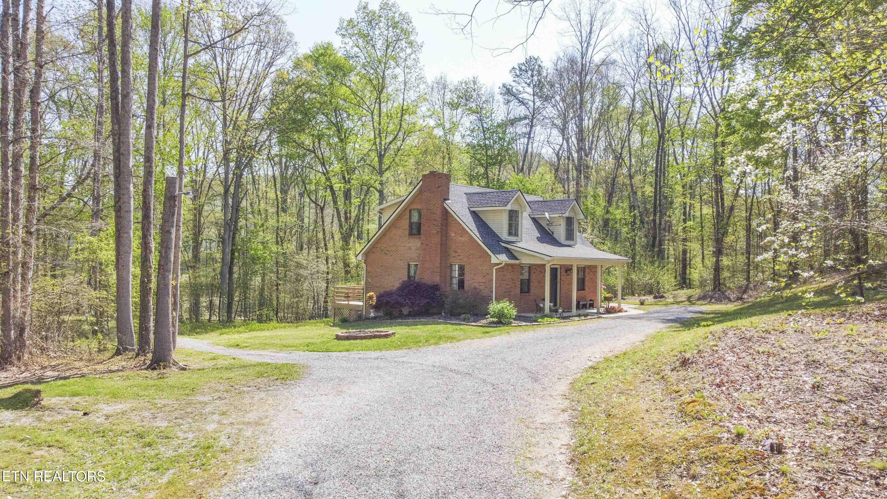 1647 Loudon Hwy Property Photo