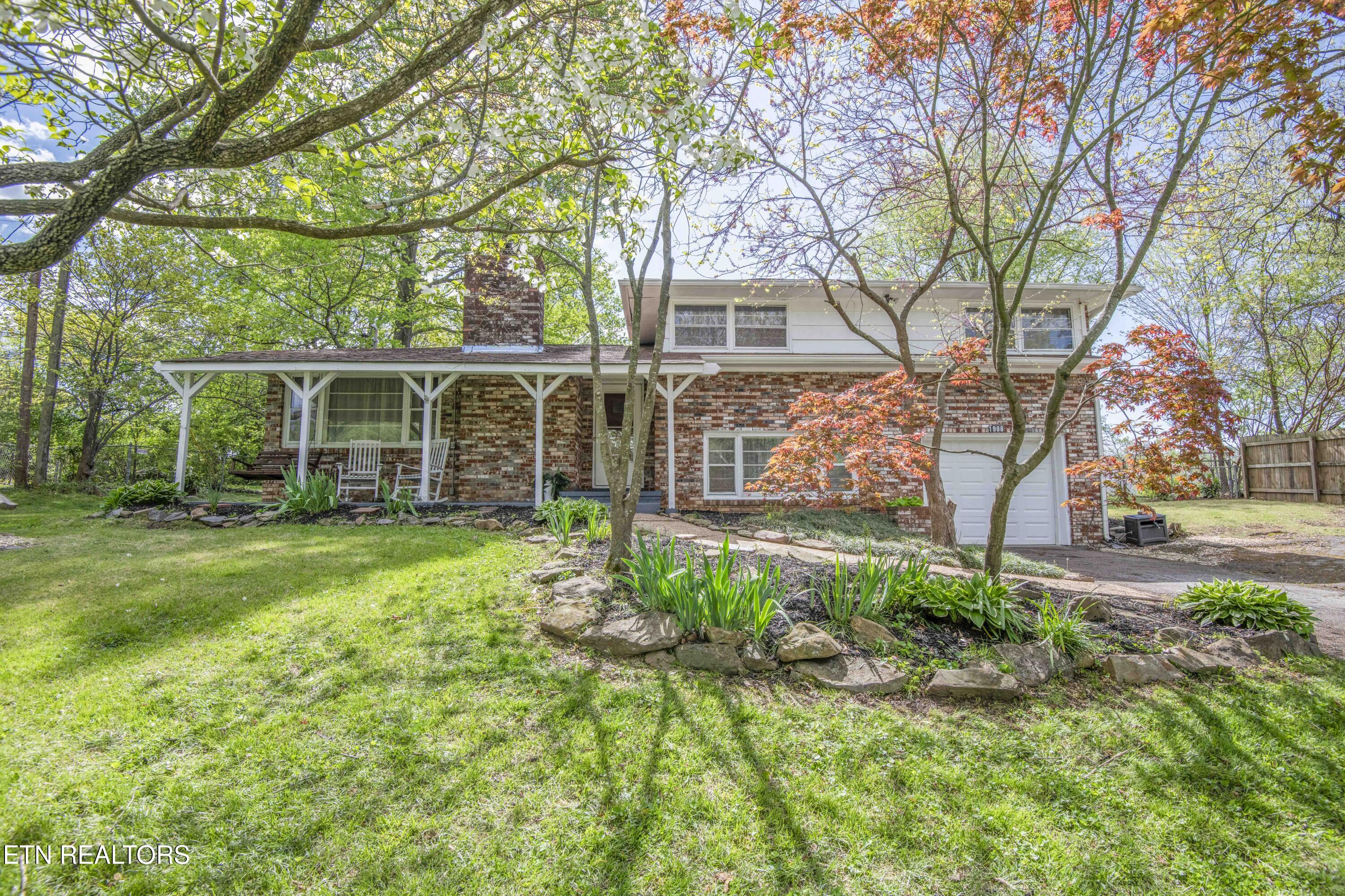 1908 Wintergreen Drive Property Photo