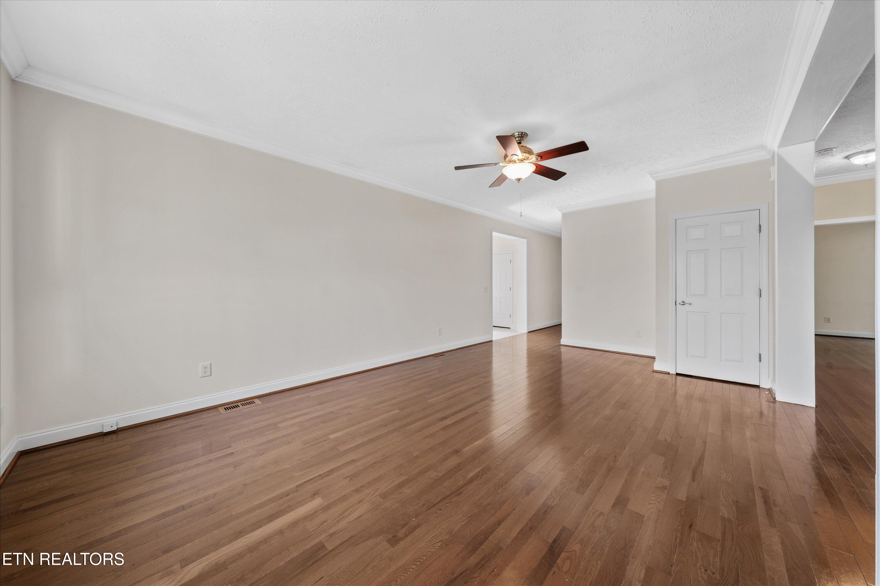 102 Chaloni Lane Property Photo 7