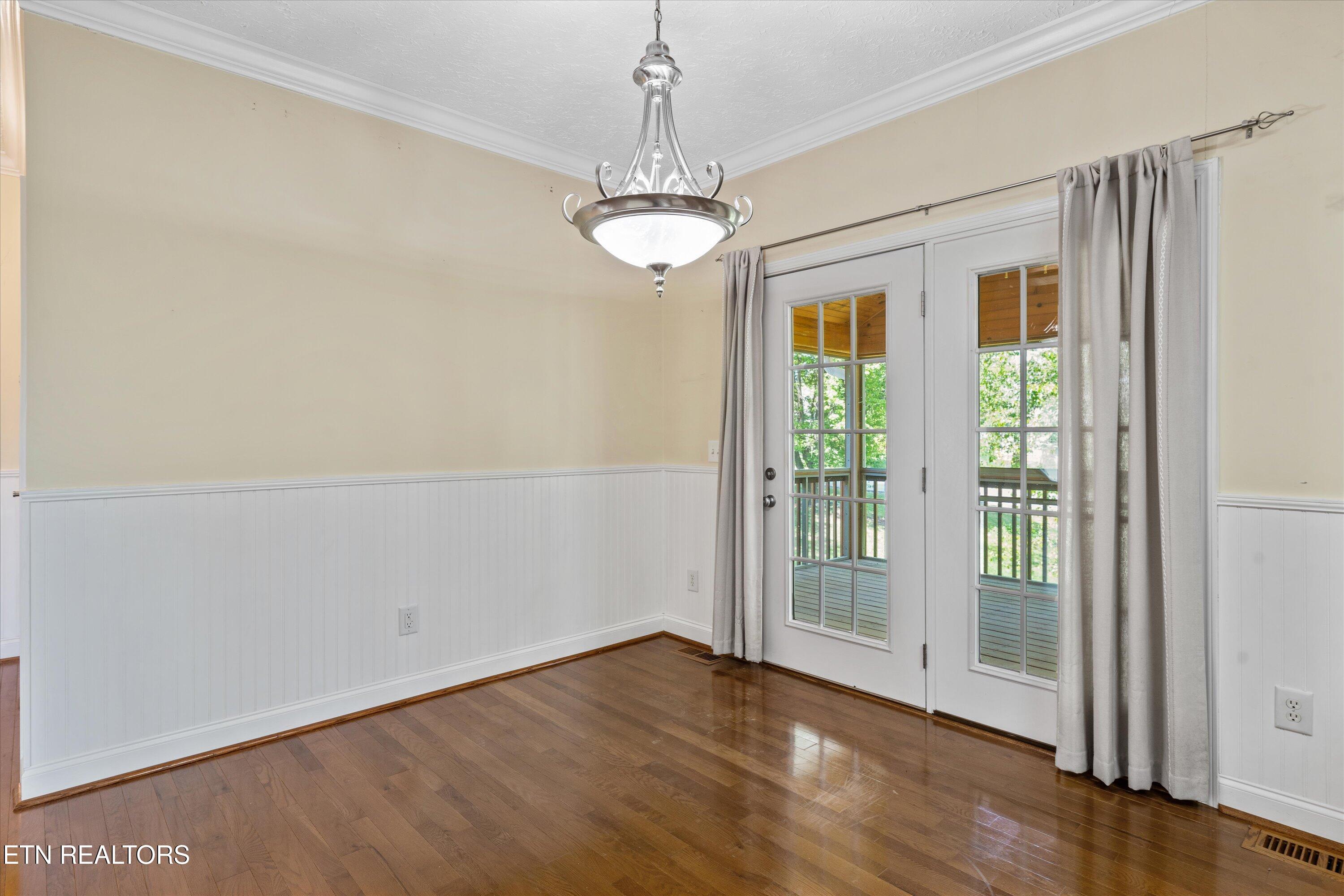 102 Chaloni Lane Property Photo 8