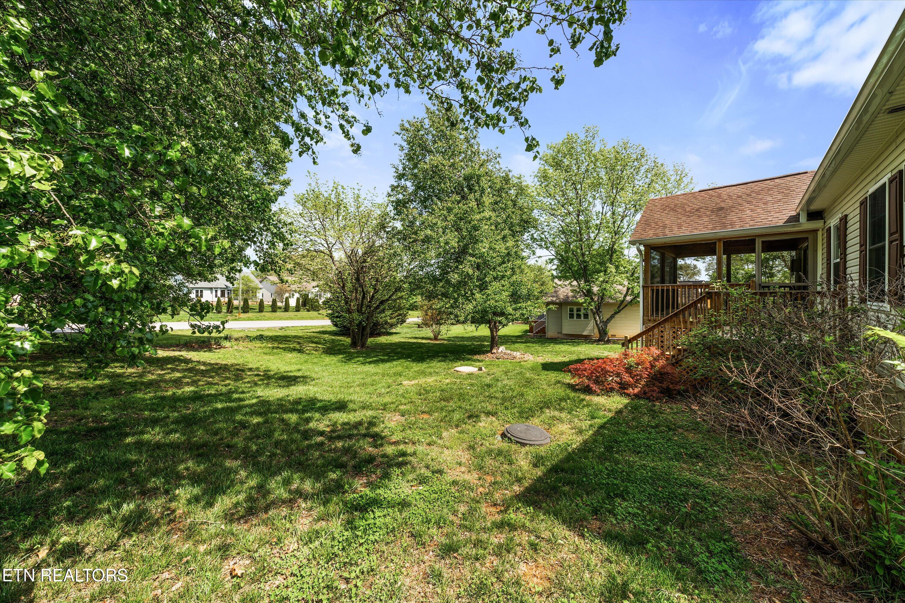 102 Chaloni Lane Property Photo 30
