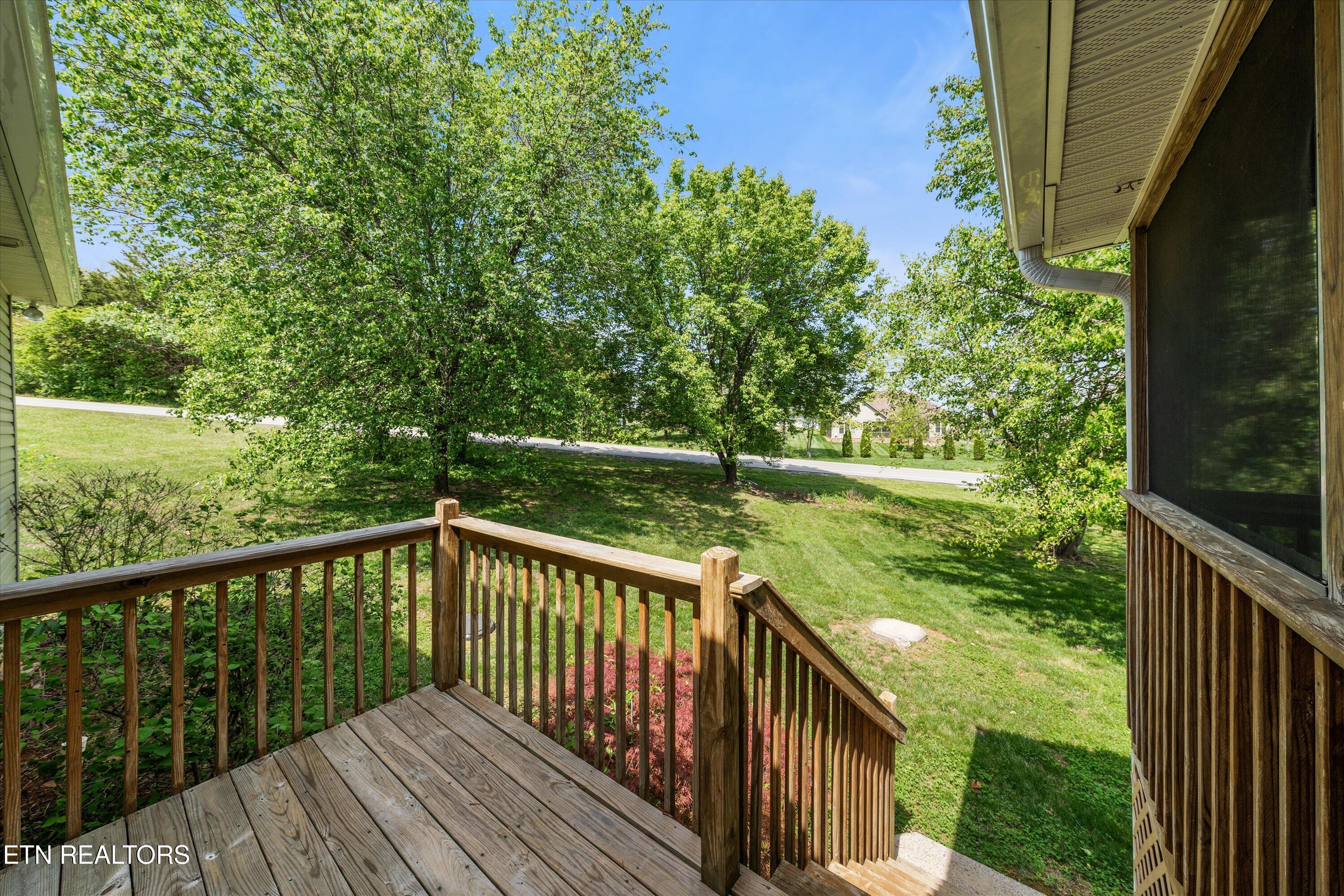 102 Chaloni Lane Property Photo 31