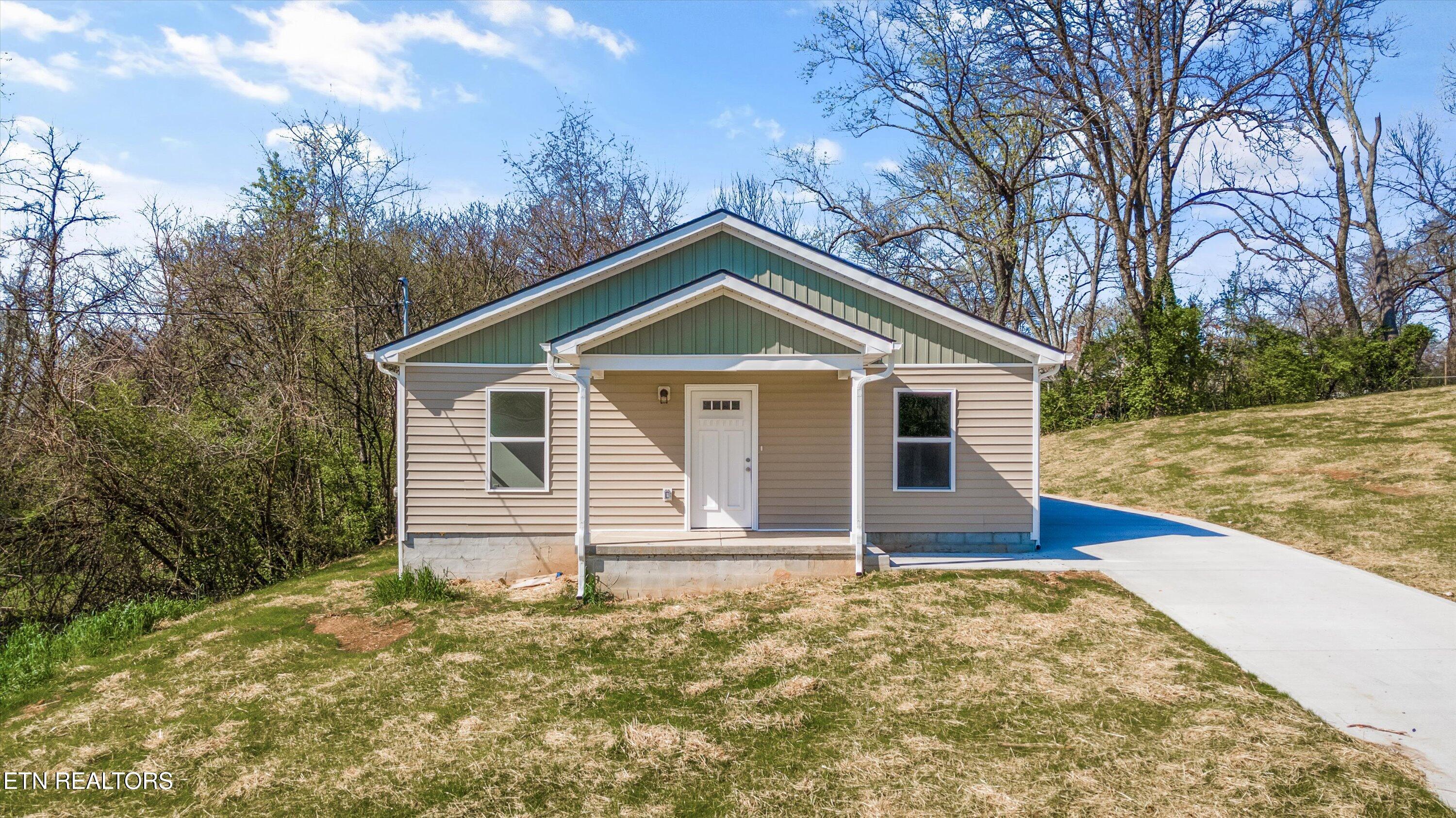 1007 Leon Drive Property Photo