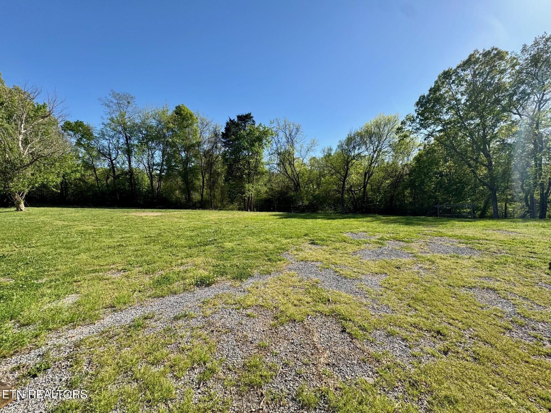 129 Ellis Rd Property Photo 24