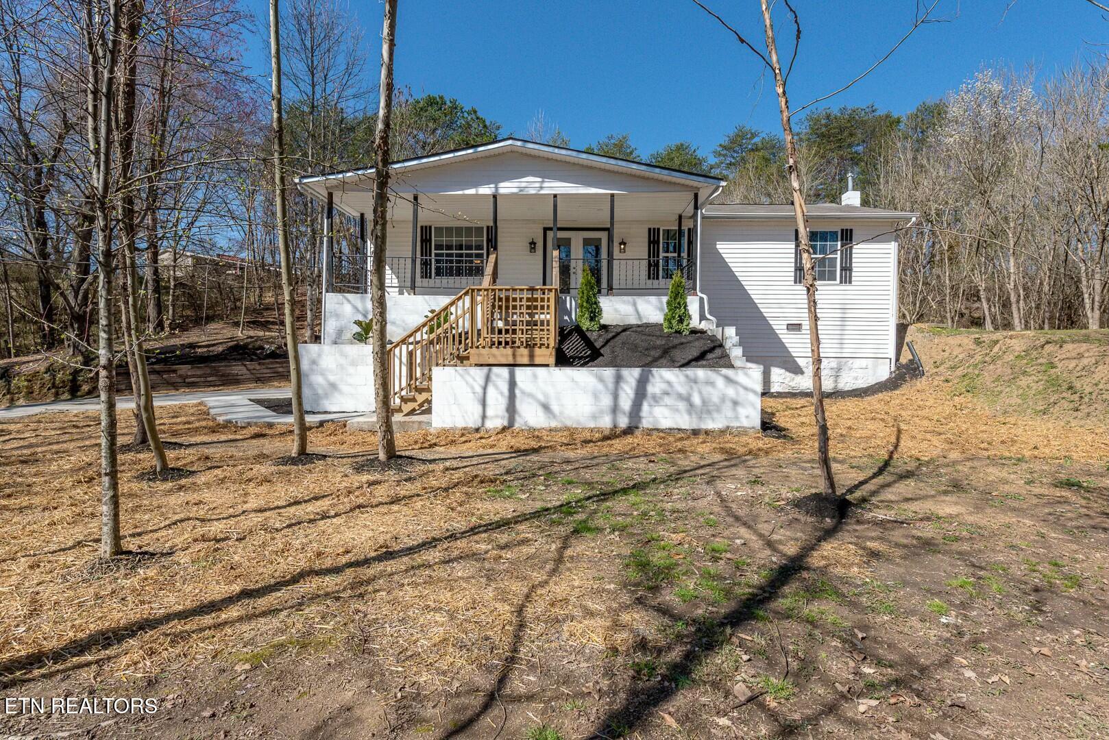 2055 Lake City Hwy Property Photo