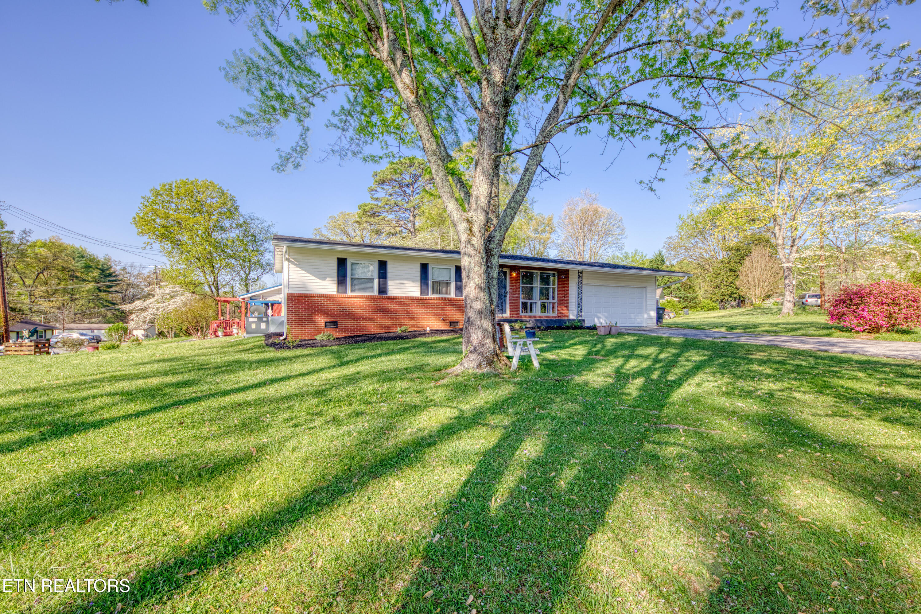 2101 Antietam Rd Property Photo 3