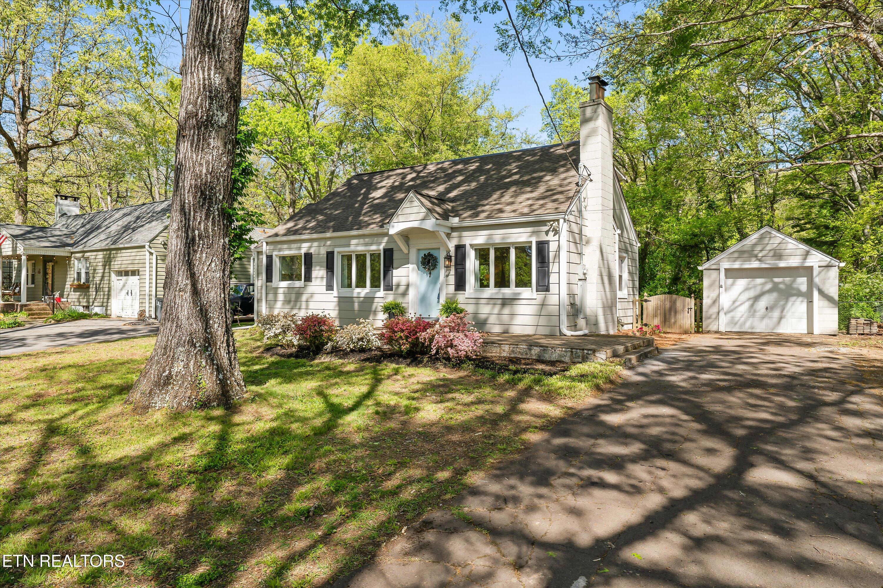 4307 Fulton Drive Property Photo