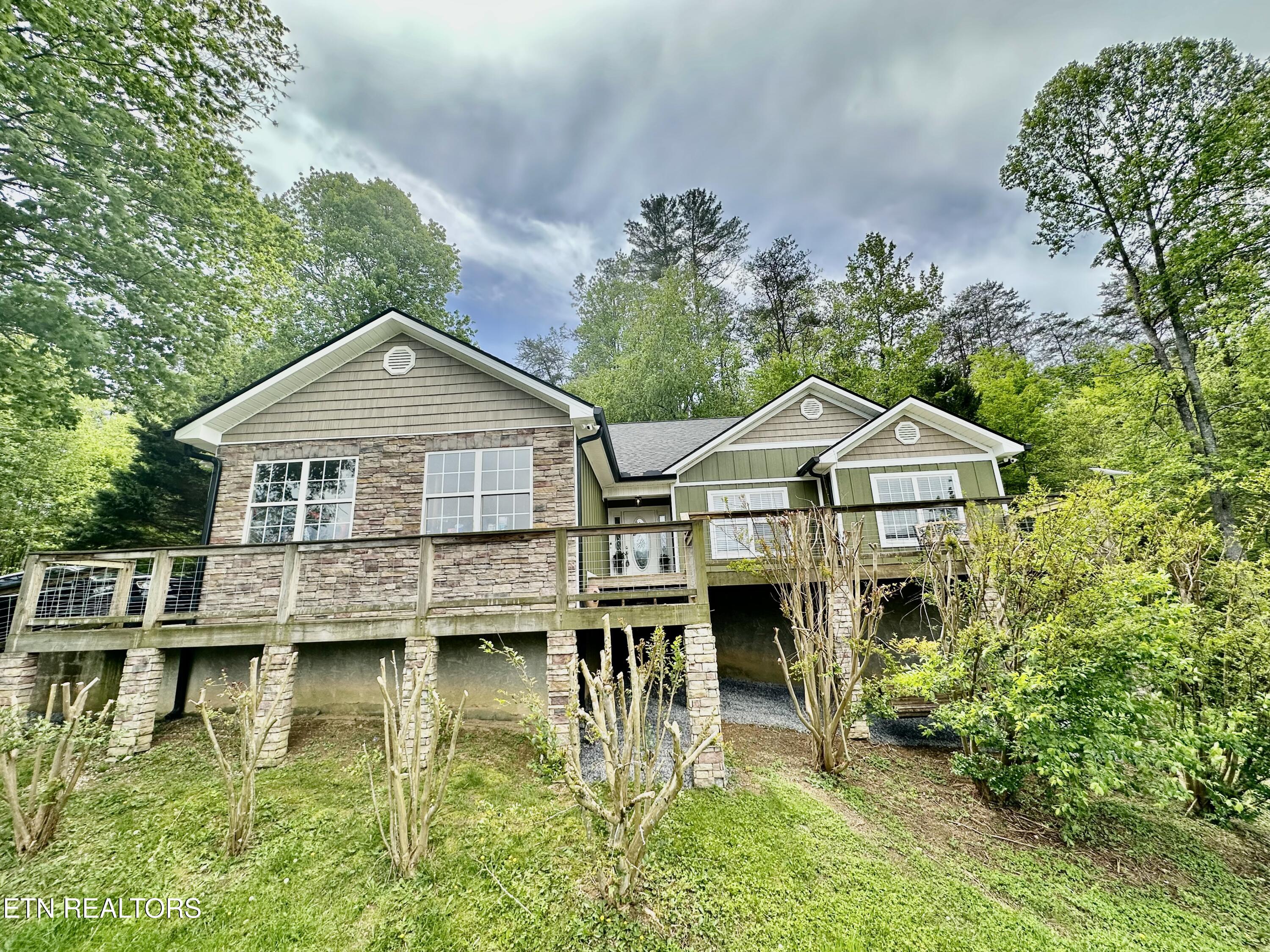 3428 Jason Place Property Photo