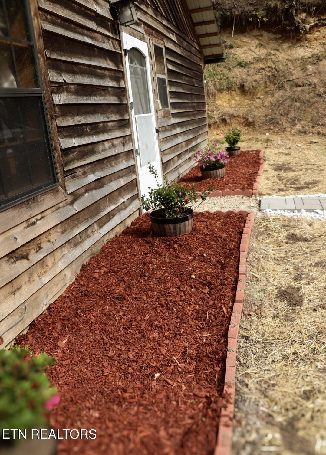 3634 Wilhite Rd Property Photo 3