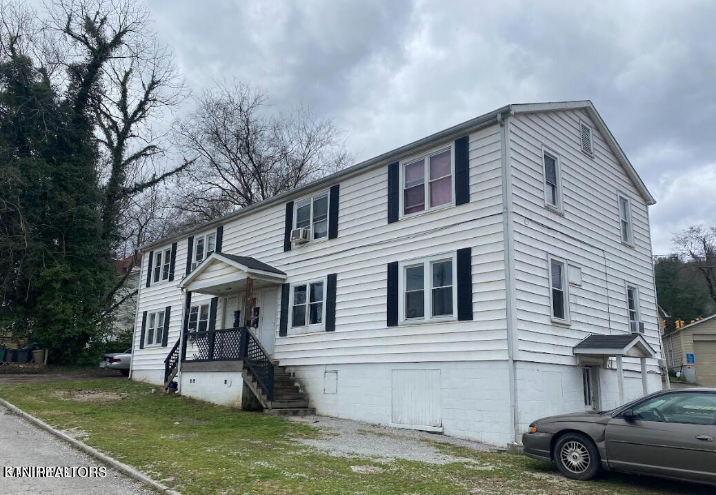 725 Chilhowee St Property Photo