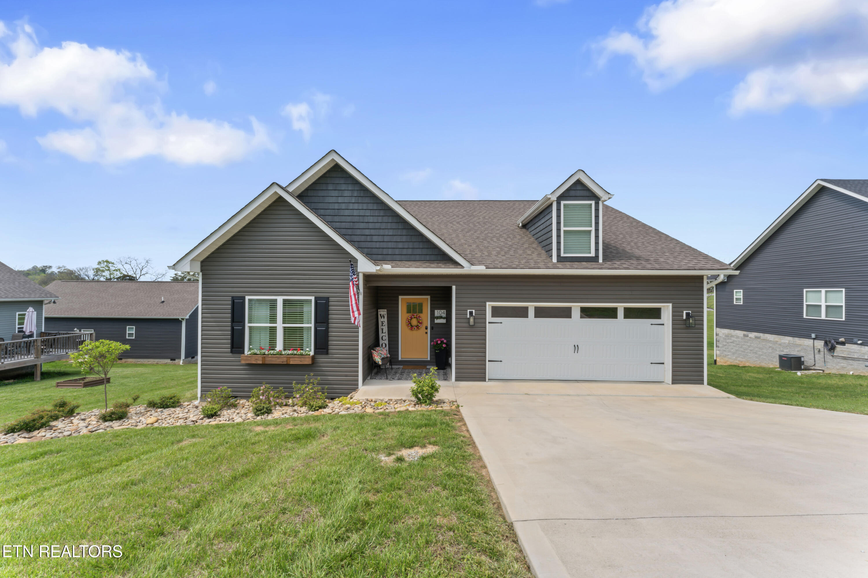 104 Morning Glory Drive Property Photo