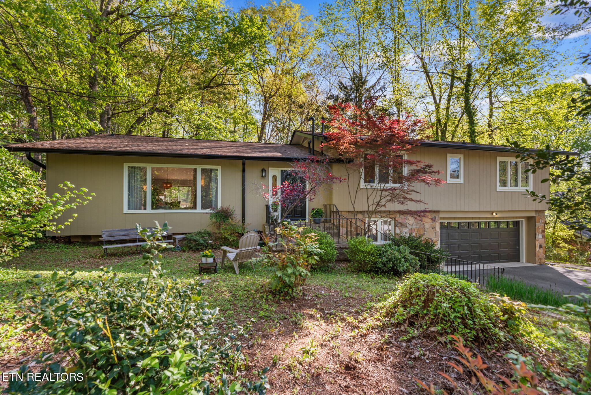 112 Balsam Rd Property Photo
