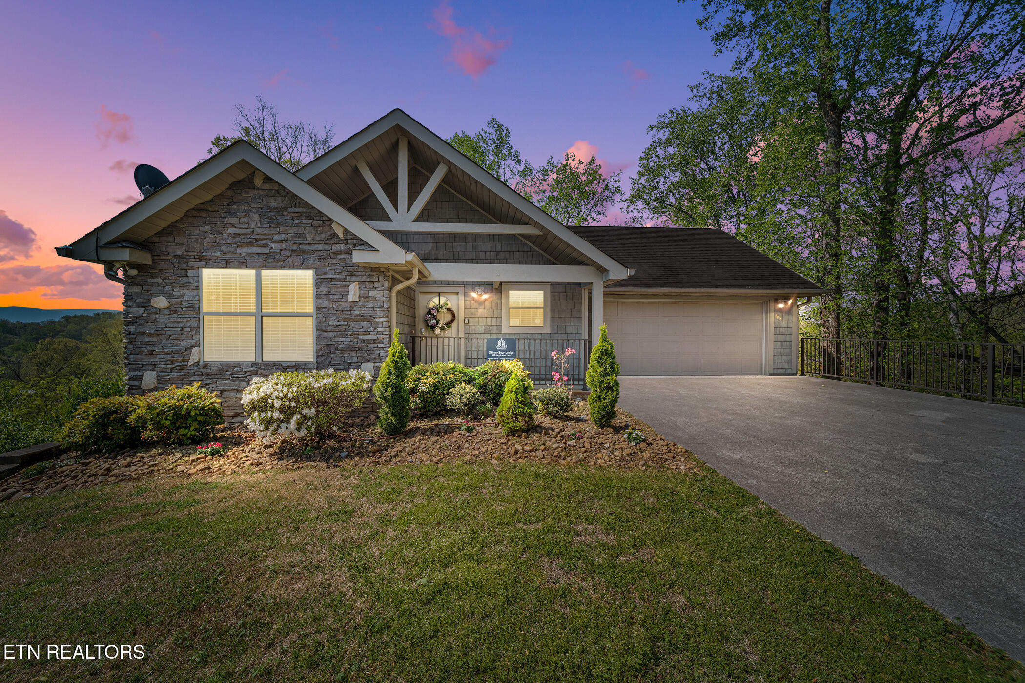 405 Maggie Mack Lane Property Photo
