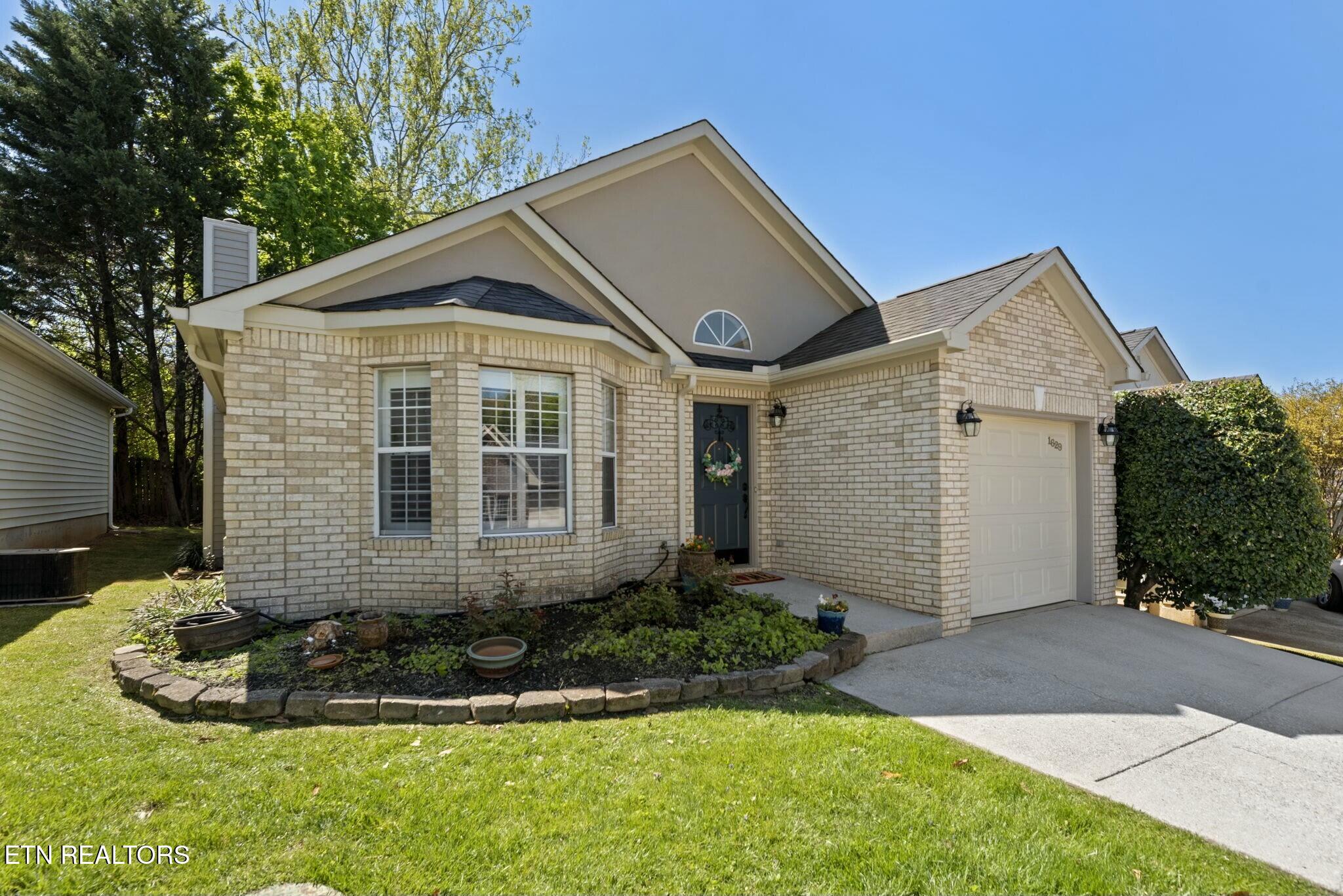 Pond Gap Real Estate Listings Main Image