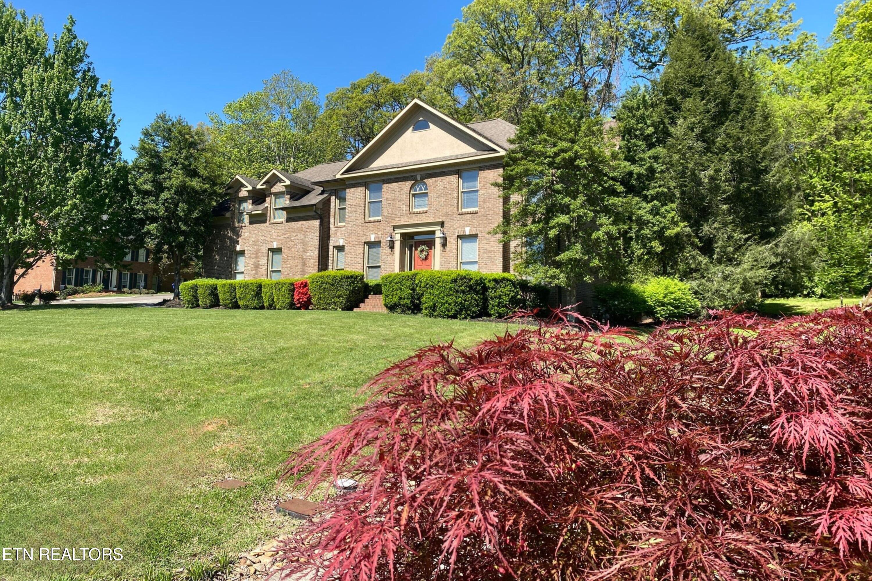 1300 Knightsbridge Drive Property Photo