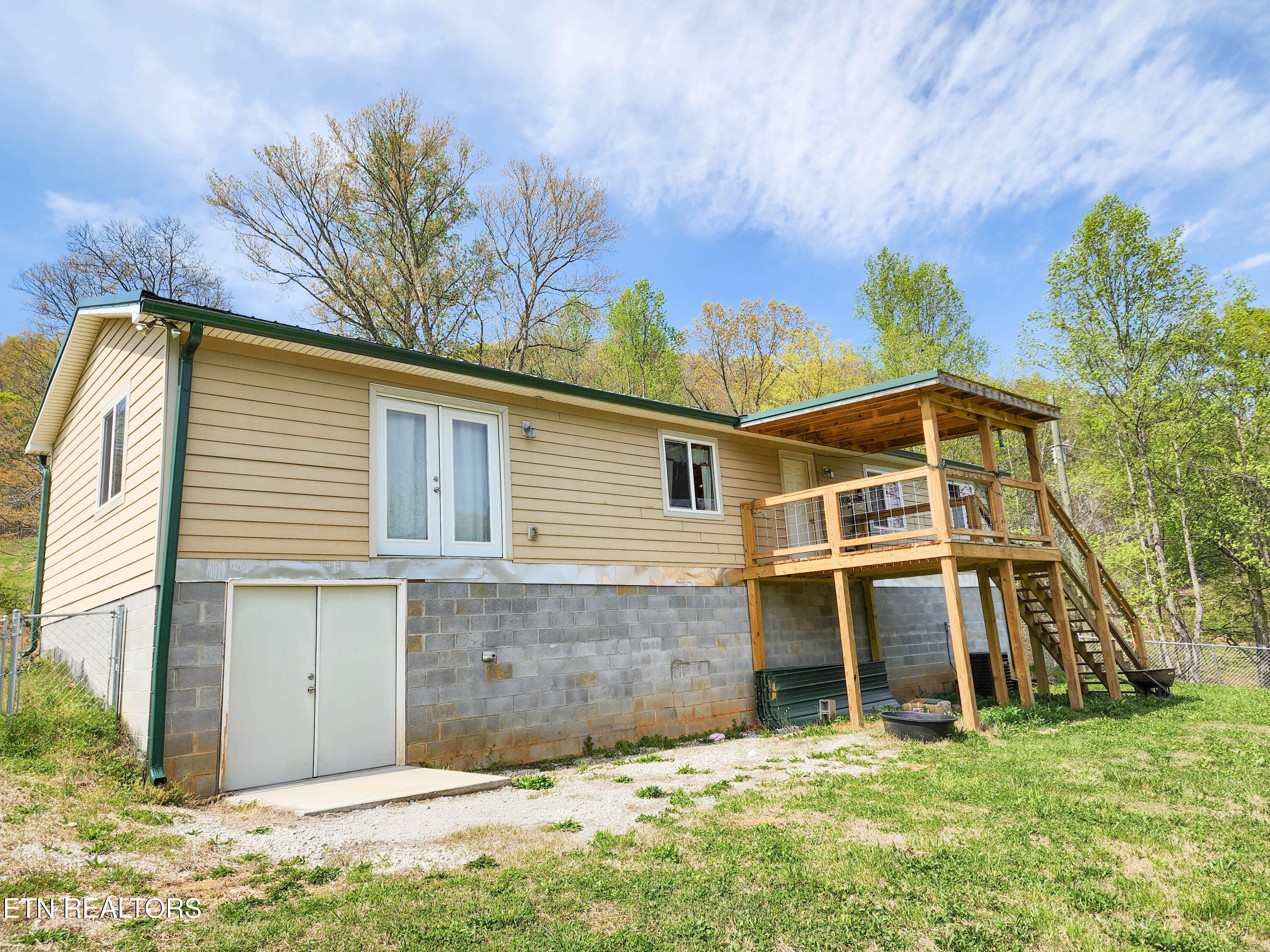 1817 Walker Ford Rd Property Photo