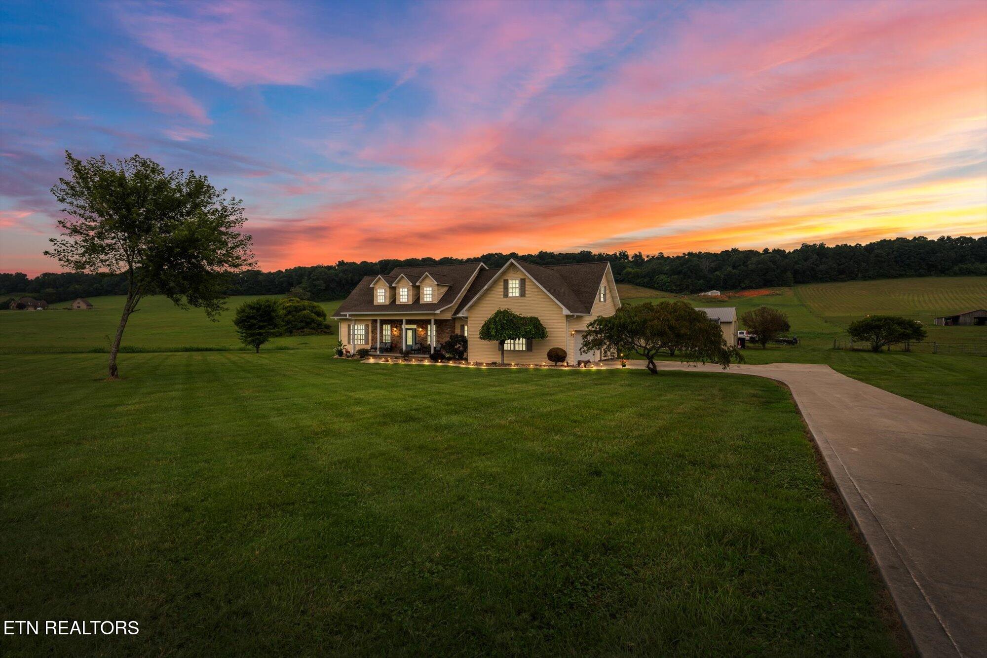 Philadelphia Real Estate Listings Main Image