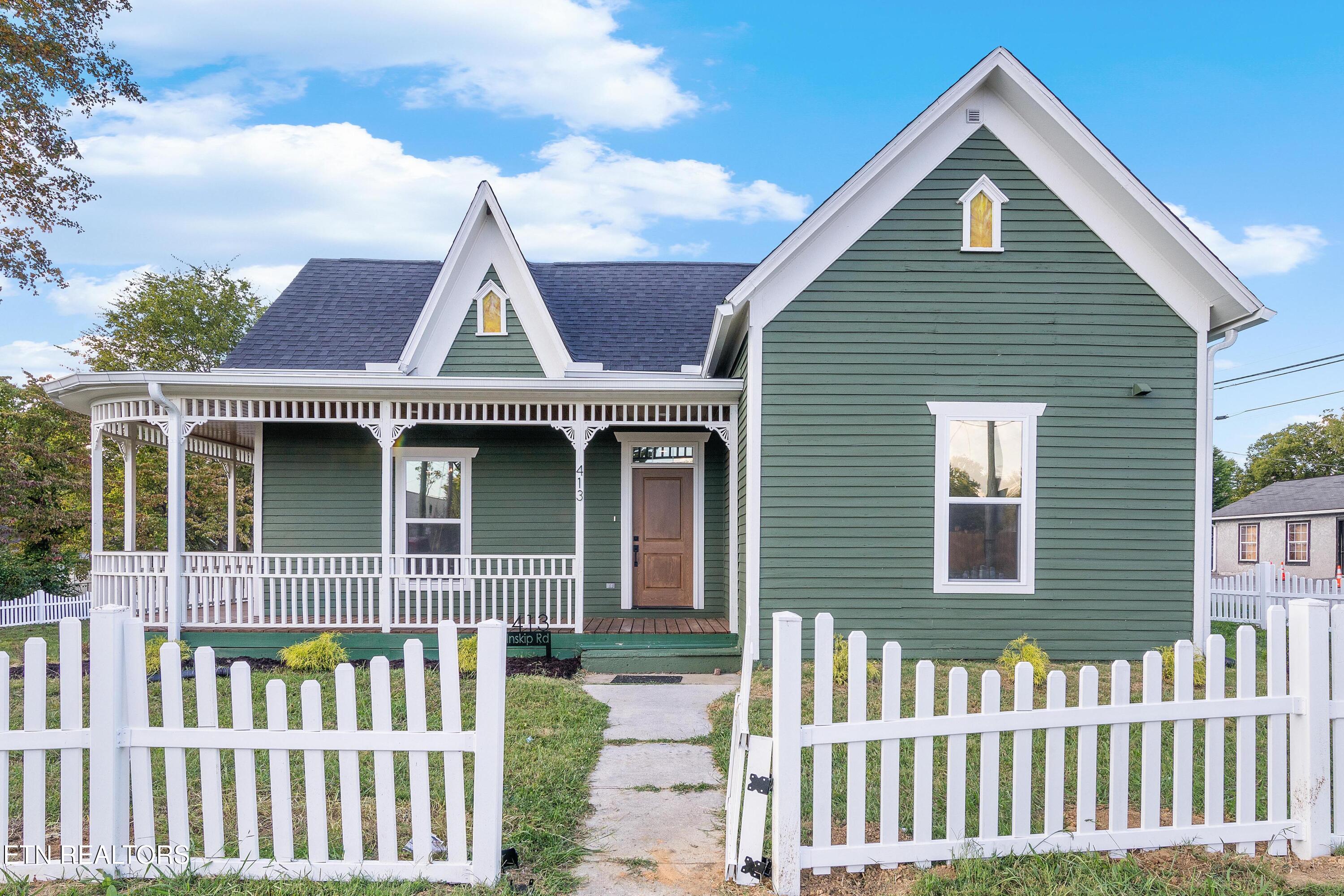 413 E Inskip Drive Property Photo