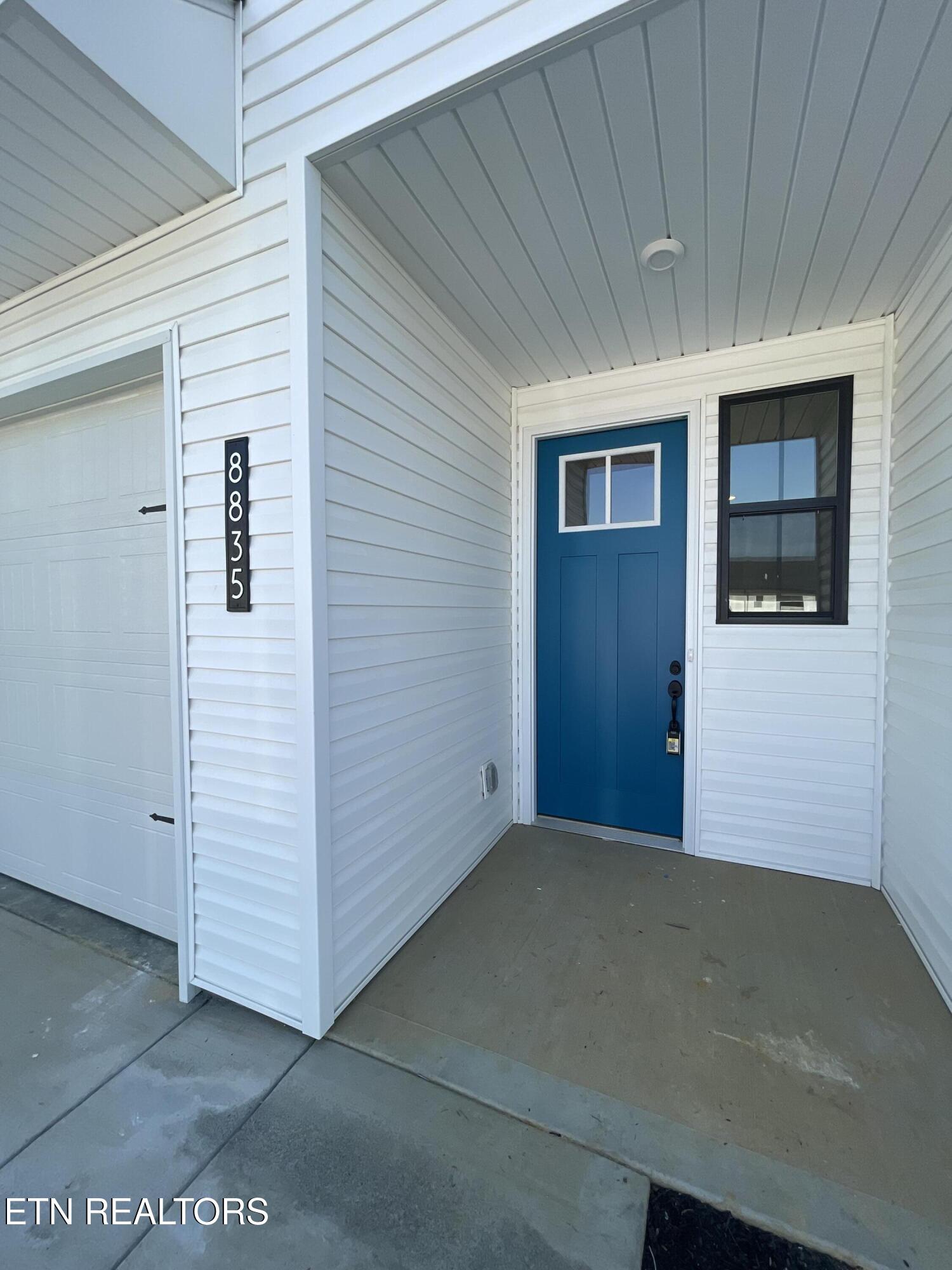 8835 Chapman Trace Way Property Photo 4
